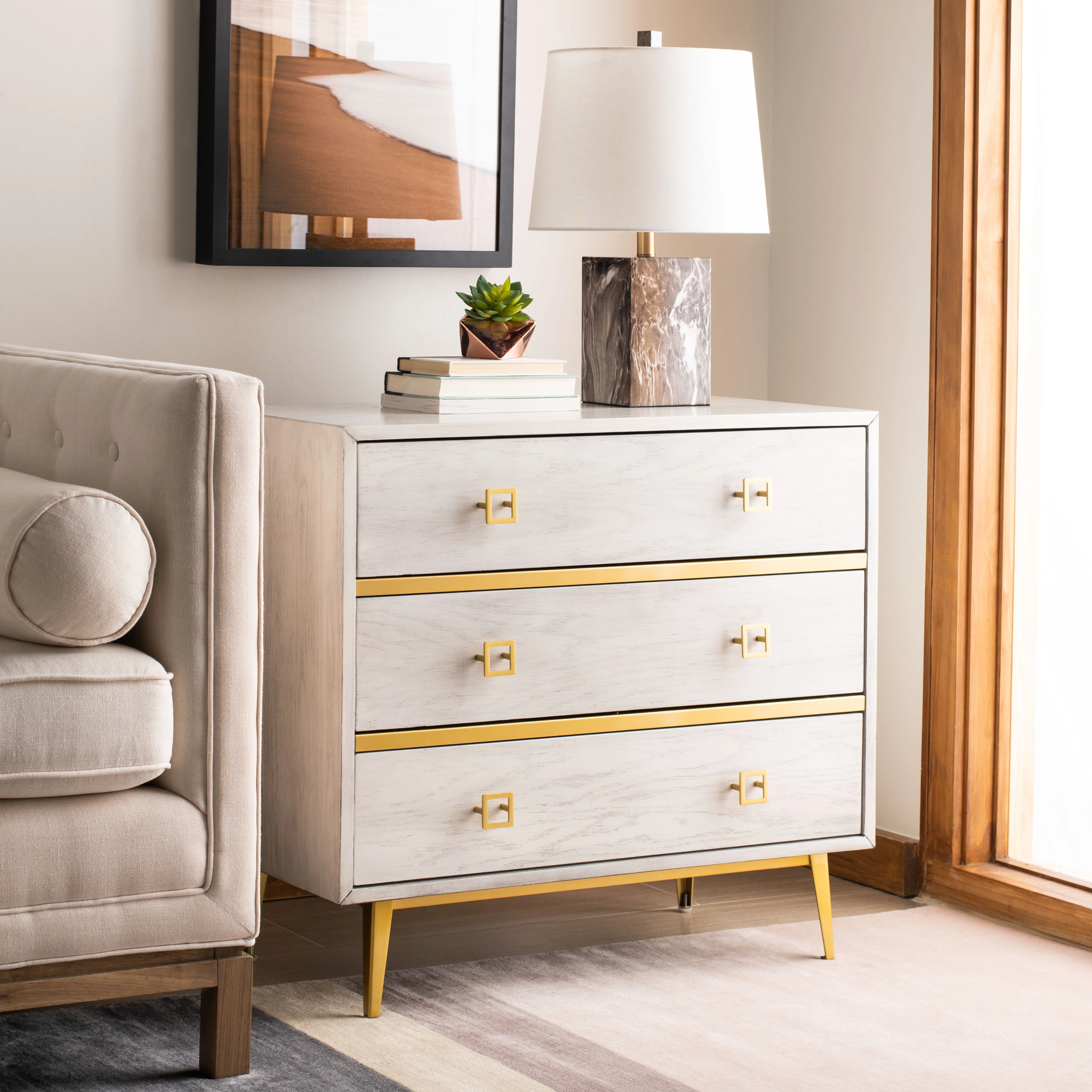 SAFAVIEH Katia Contemporary Retro Three Drawer Chest, White (31.9 in. W x 16 in. D x 29 in. H)