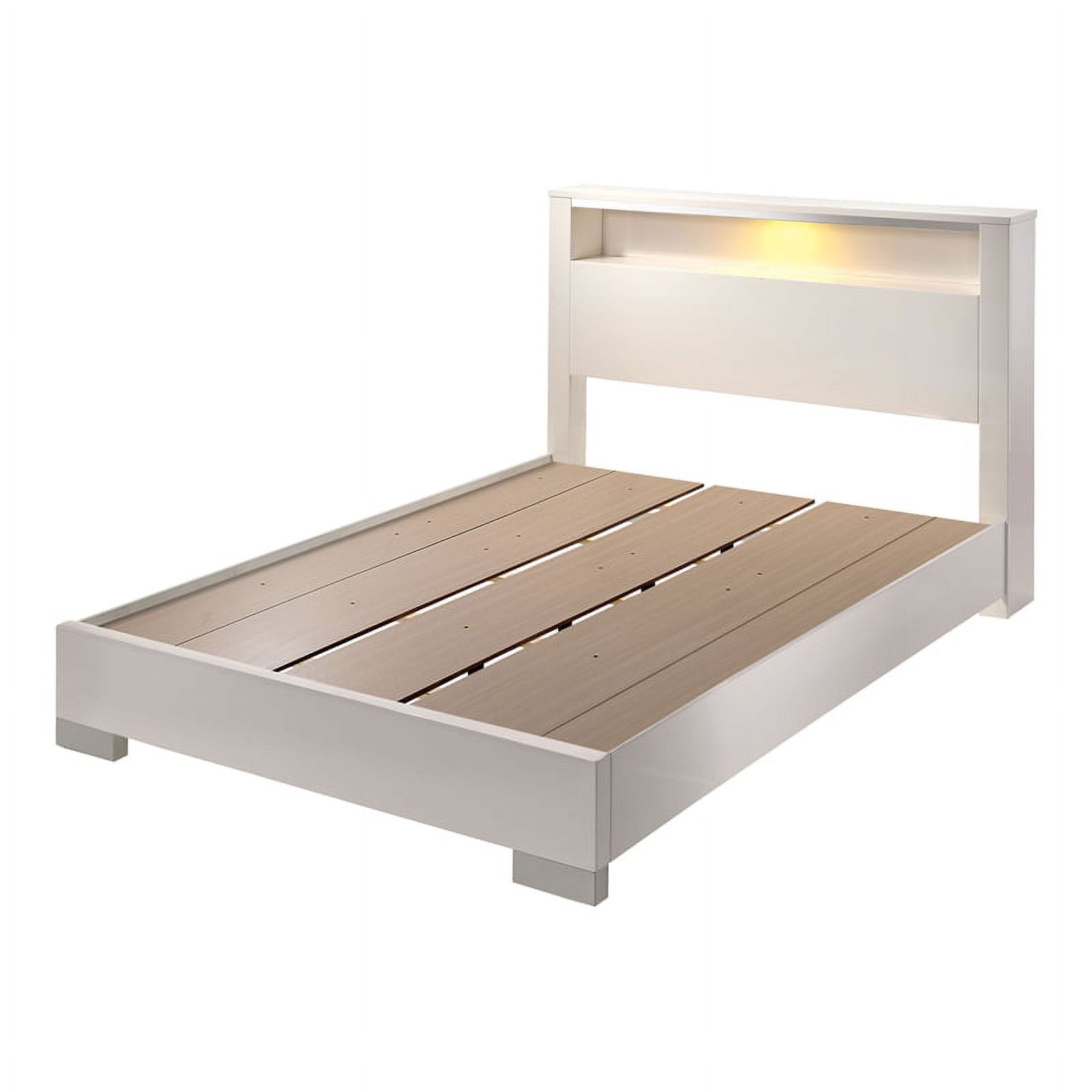 Furniture of America Quaker Contemporary Wood Queen Bed in White