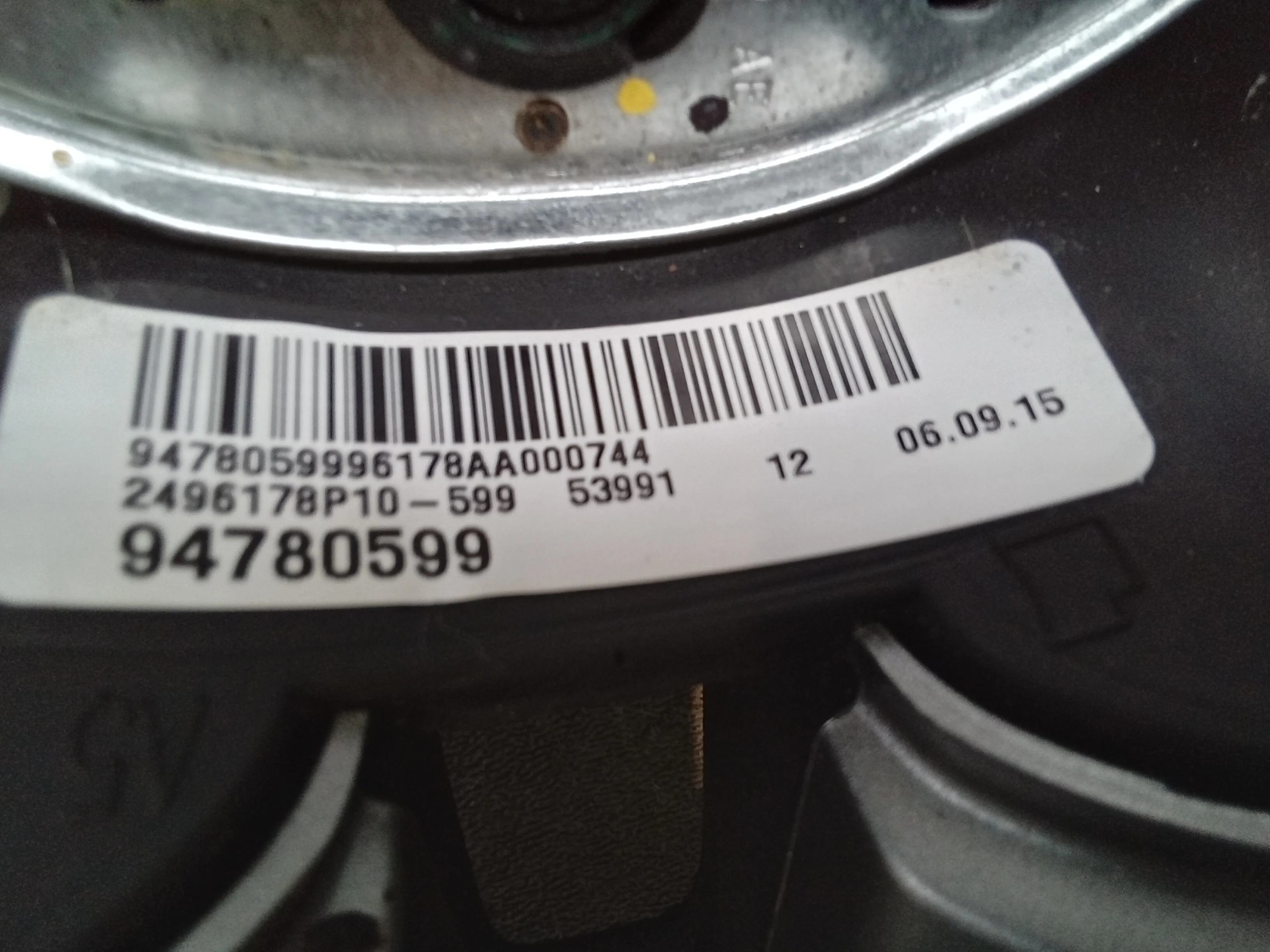 Pre-Owned 15 Chevrolet Sonic Steering Wheel W/ Cruise Controls Phone Controls OEM (Good)