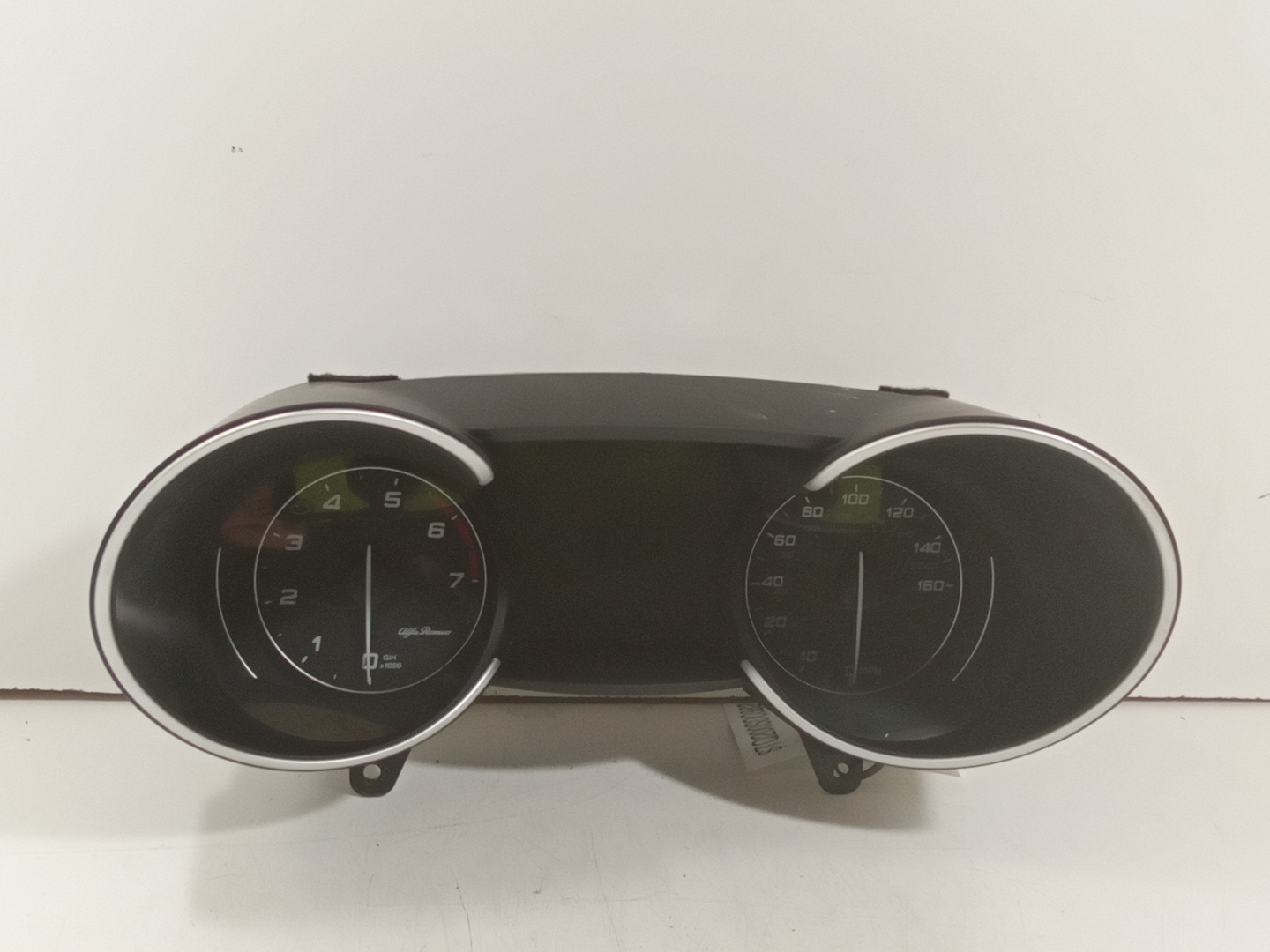 Pre-Owned 2021 Alfa Romeo Giulia Speedometer Head Cluster 25K OEM (Good)