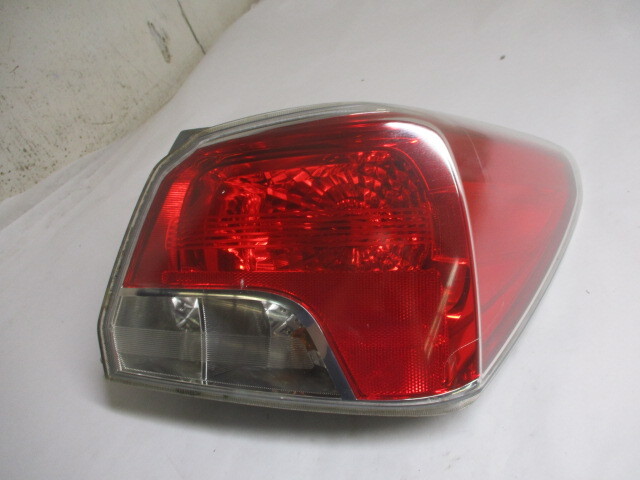 Pre-Owned Subaru Impreza RH Passenger Tail Brake Light Lamp OEM LKQ (Good)