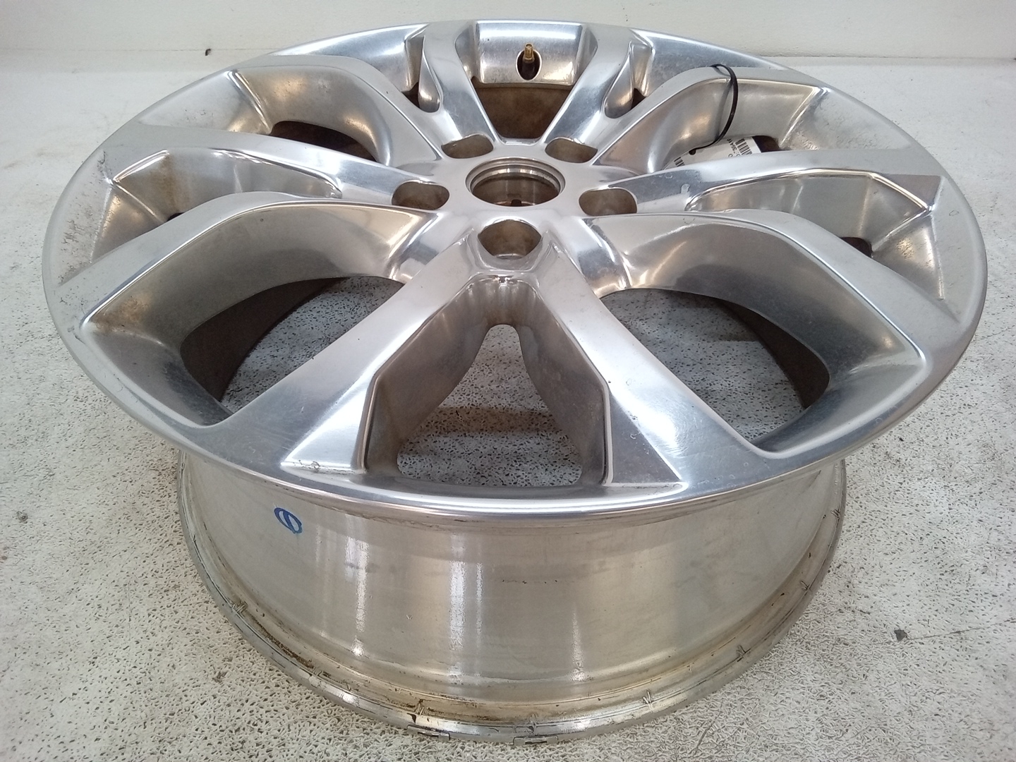 Pre-Owned 2017 Dodge Durango 20X8 Wheel Single Rim 5 V Spokes 5ZR77TRMAA OEM (Good)