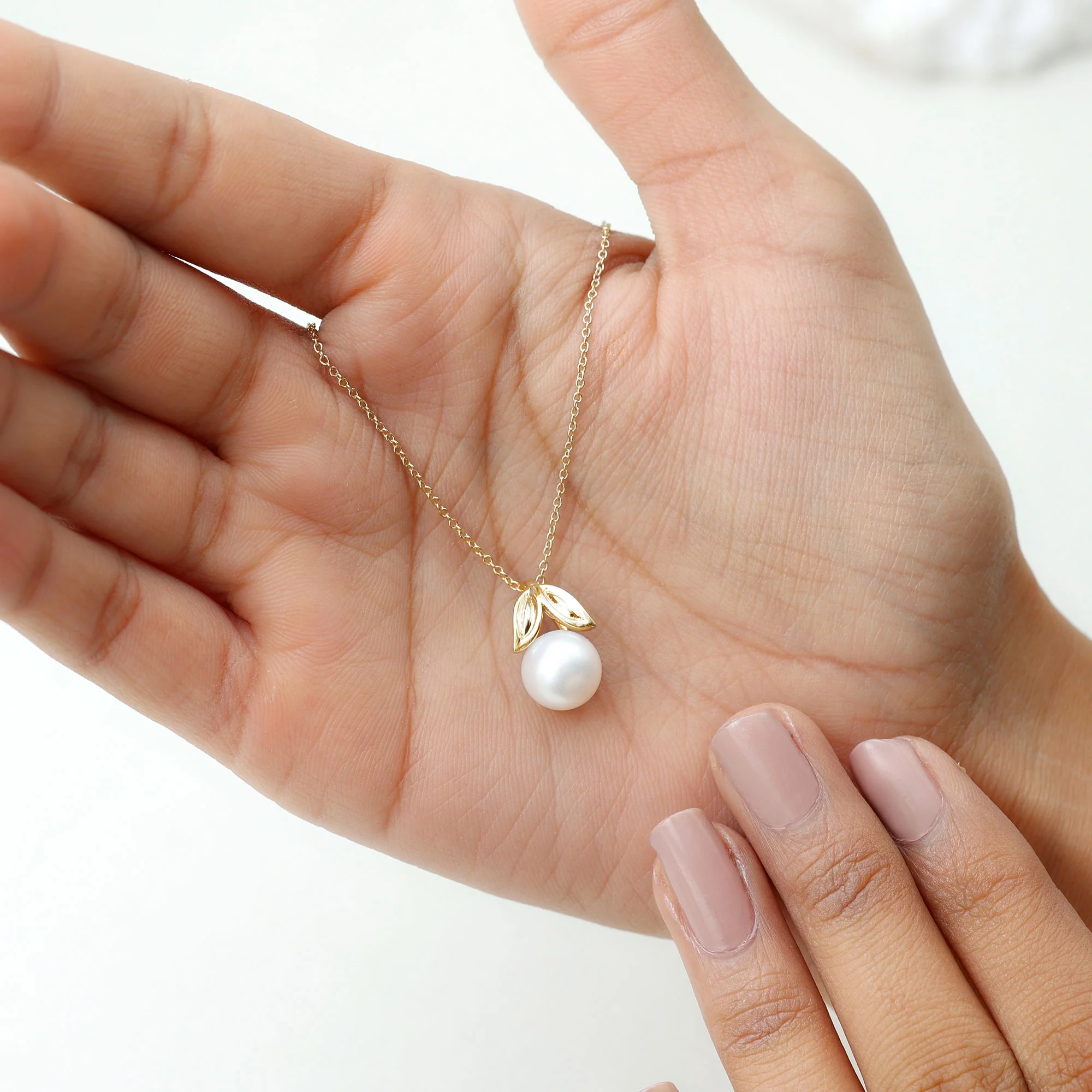 Solitaire Freshwater Pearl Pendant Necklace, June Birthstone Pendant - 9 mm, 18K Yellow Gold