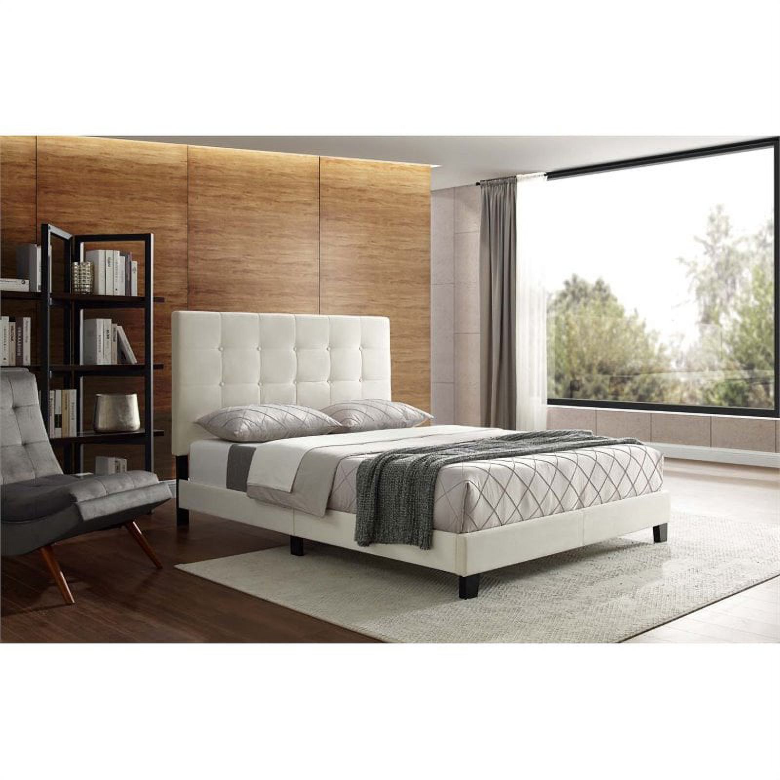 Hawthorne Collections Modern Button Tufted Velvet Queen Platform Bed in Ivory