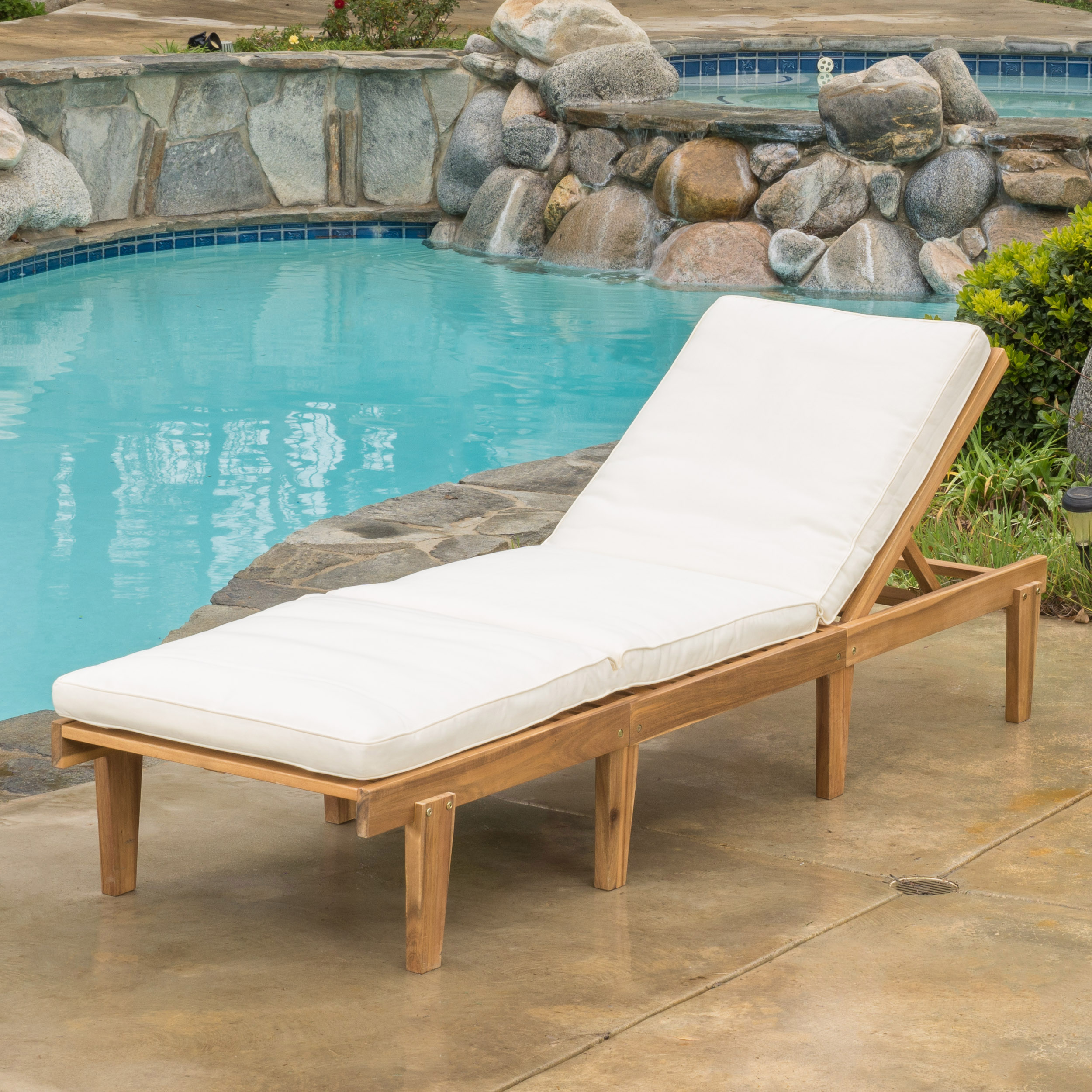 Teak Finish Acacia Wood Chaise Lounge With Cushion