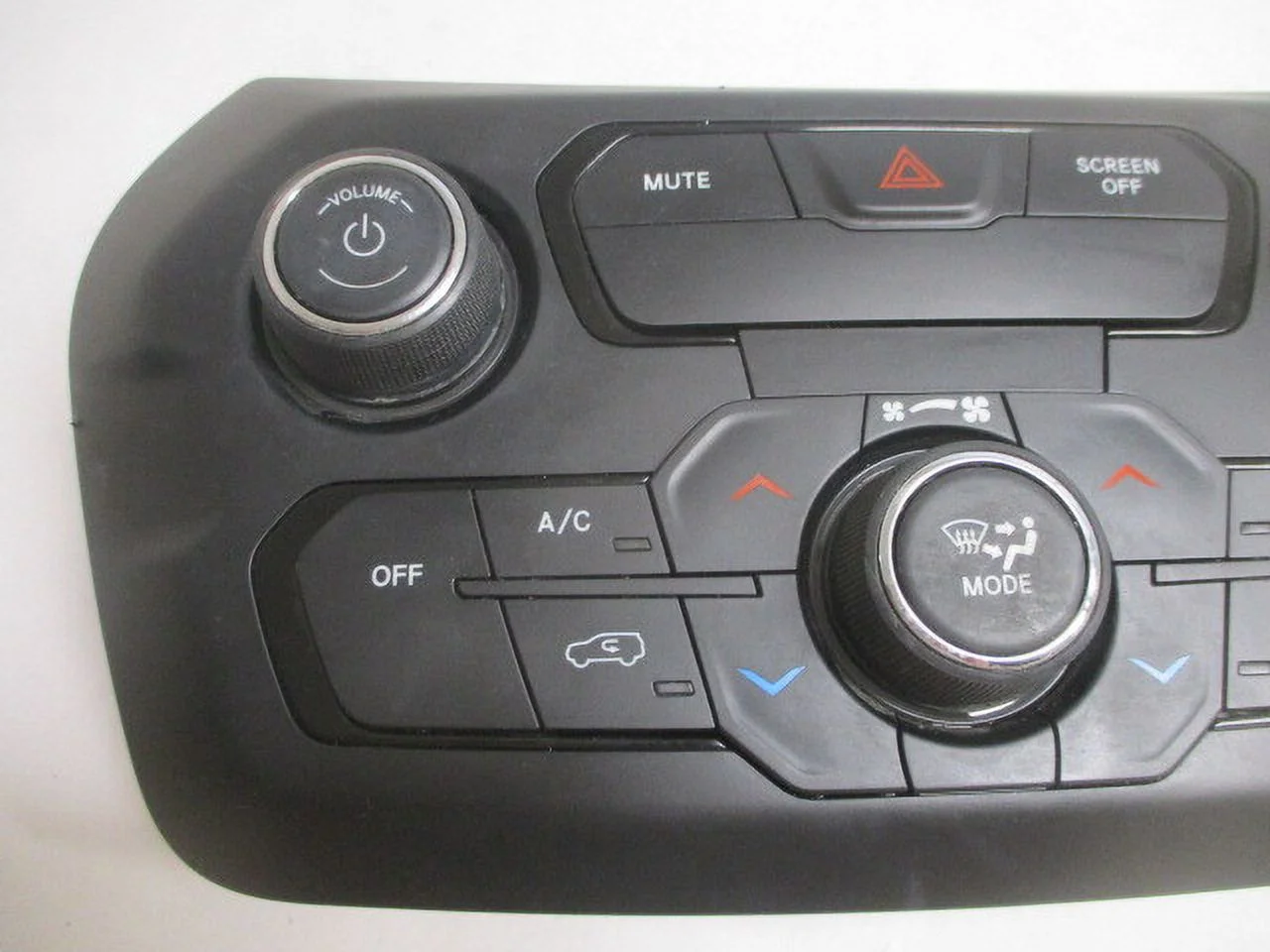 Pre-Owned Jeep Renegade Automatic Climate AC Heater Temperature Control OEM LKQ (Good)