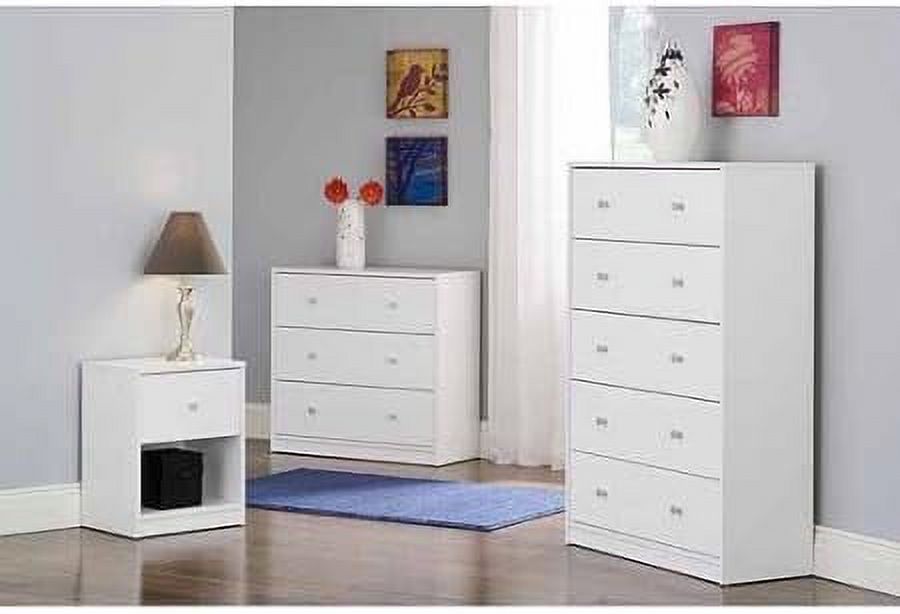 Modern And Studio 5-Drawer Dresser (White)