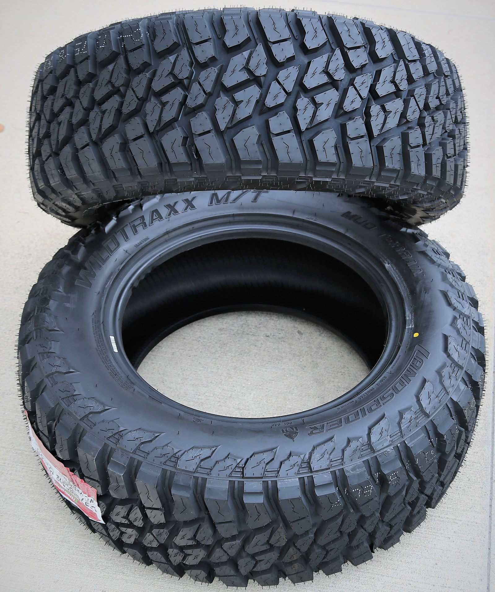 Tire Landspider Wildtraxx M/T LT 35X12.50R17 Load E 10 Ply MT Mud