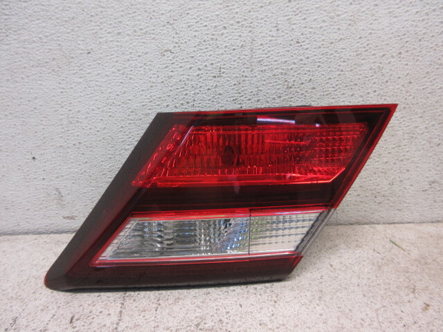 Pre-Owned 2013-2015 Honda Civic Passenger RH Lid Mounted Tail Lamp Assembly OEM LKQ (Good)