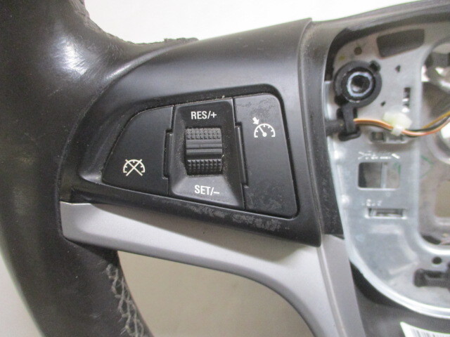 Pre-Owned 13 14 15 Chevrolet Cruze Leather Steering Wheel w/Cruise Control OEM LKQ (Good)