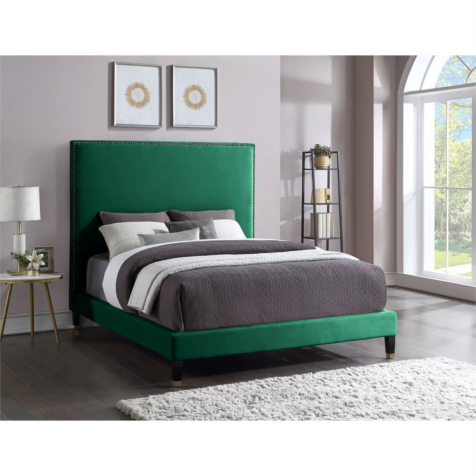 Meridian Furniture Harlie Green Velvet Full Bed