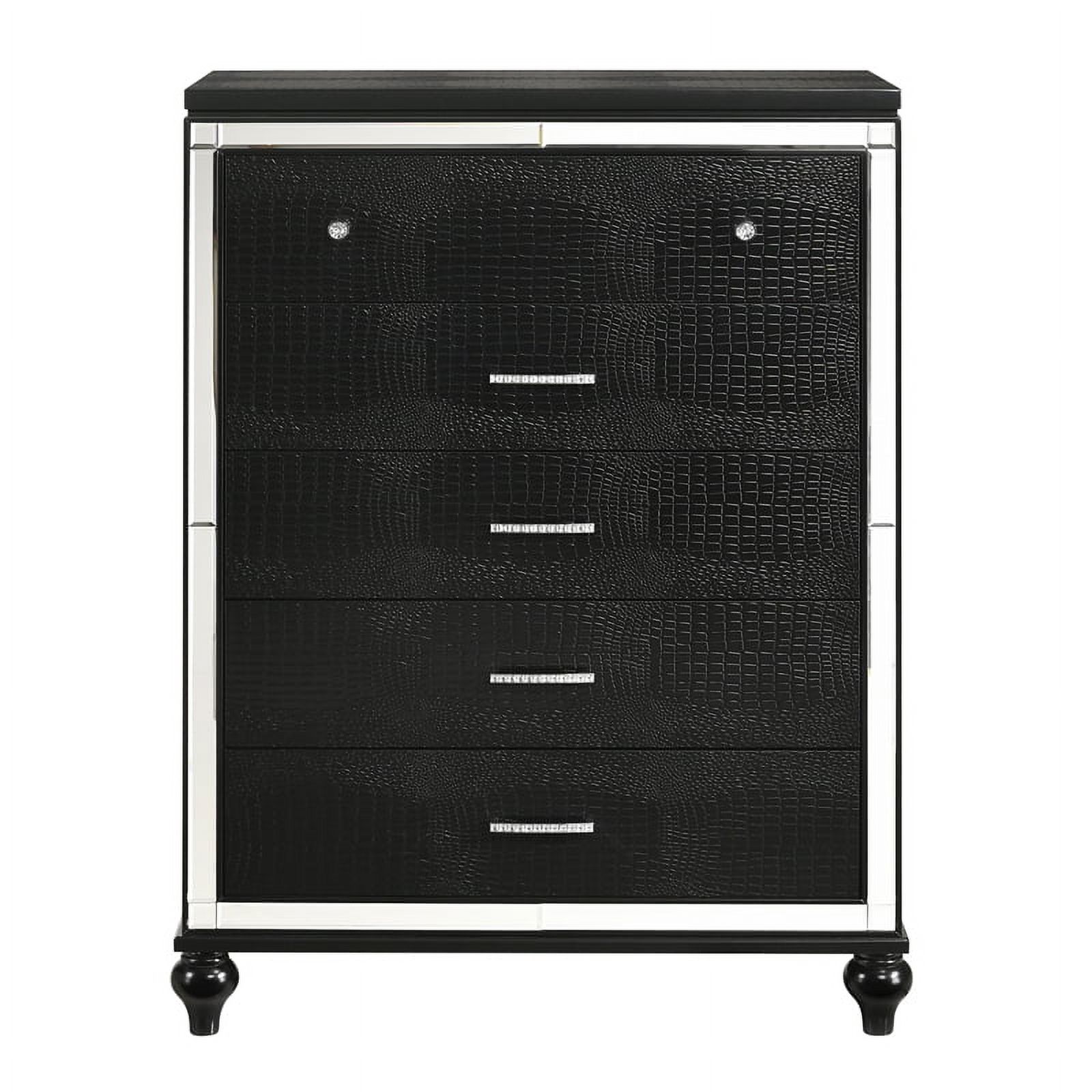 New Classic Valentine 4-Piece Wood Cal King Bedroom Set with Chest in Black