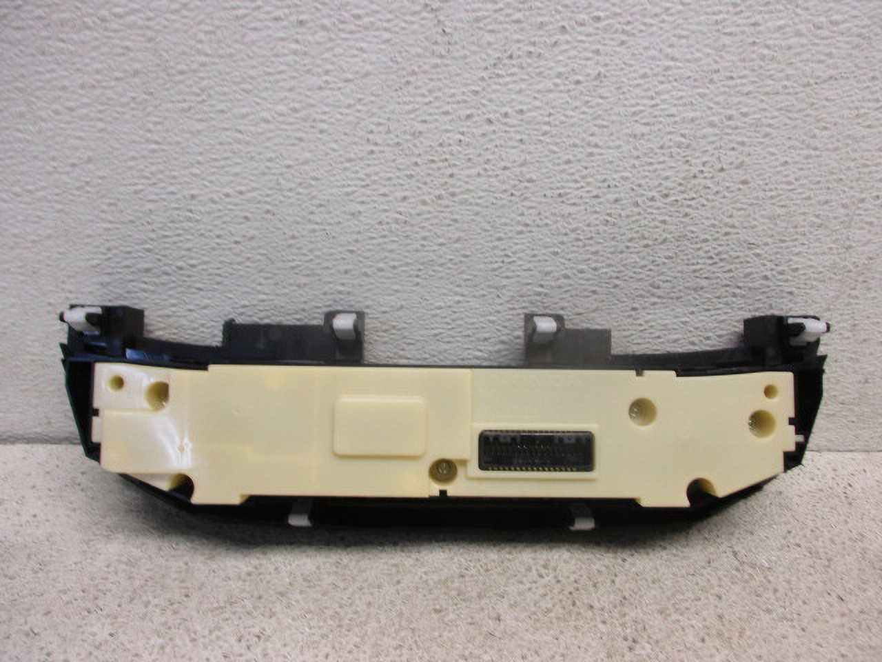 Pre-Owned 2016-2017 Honda Accord Heat A/C Temperature Control Unit OEM LKQ (Good)