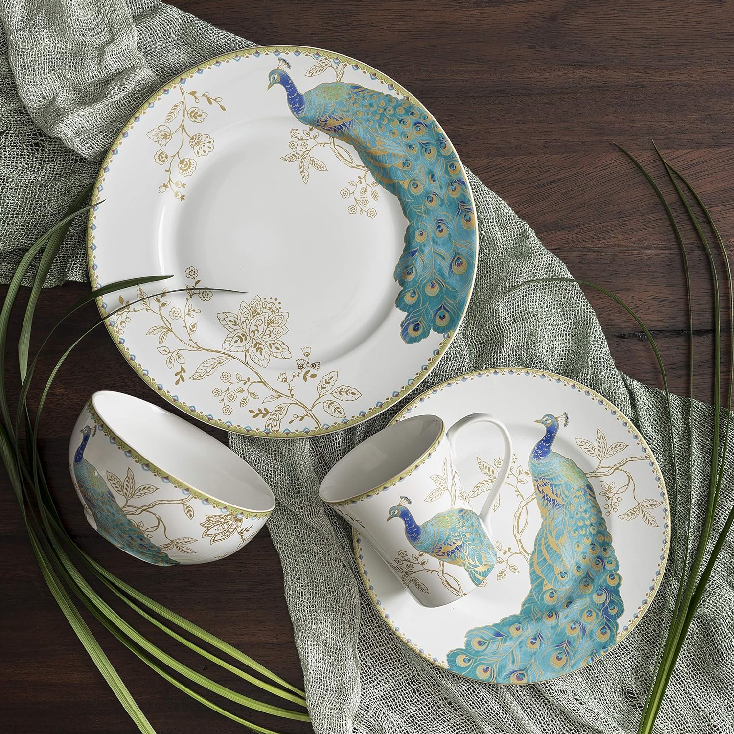 Peacock Garden 16-Piece Porcelain Dinnerware Set With Round Plates, Bowls, And Mugs, White