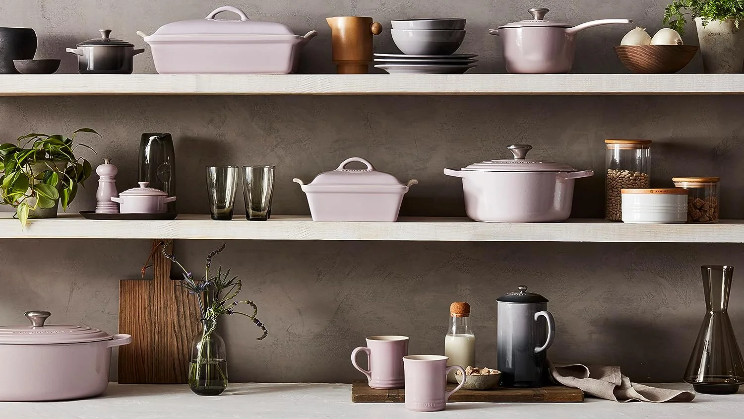 Le Creuset Enameled Cast Iron Signature Braiser, 5 qt., Shallot