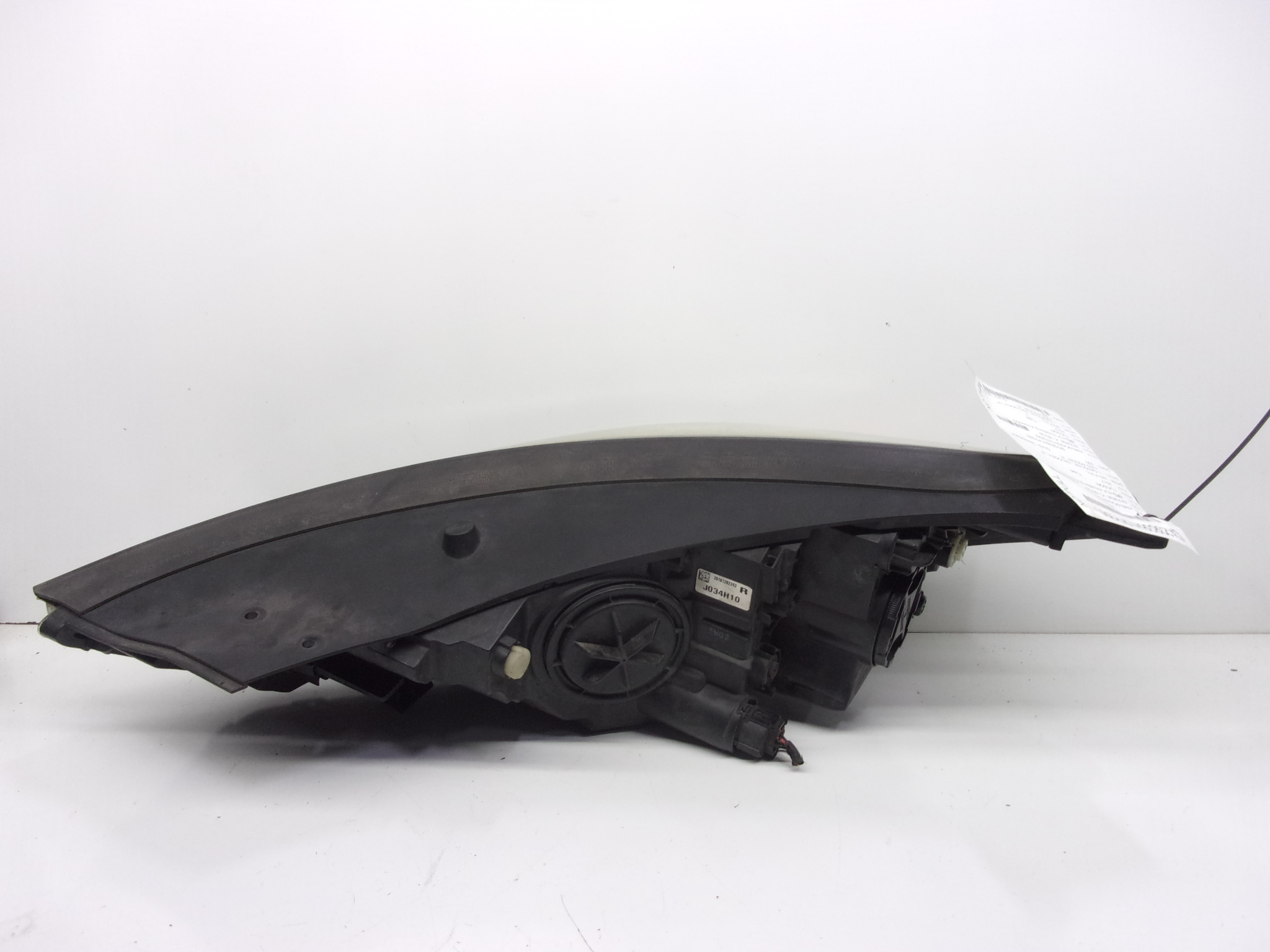 Pre-Owned 2016-2018 Hyundai Tucson Passenger Right Headlamp Assembly OEM (Good)