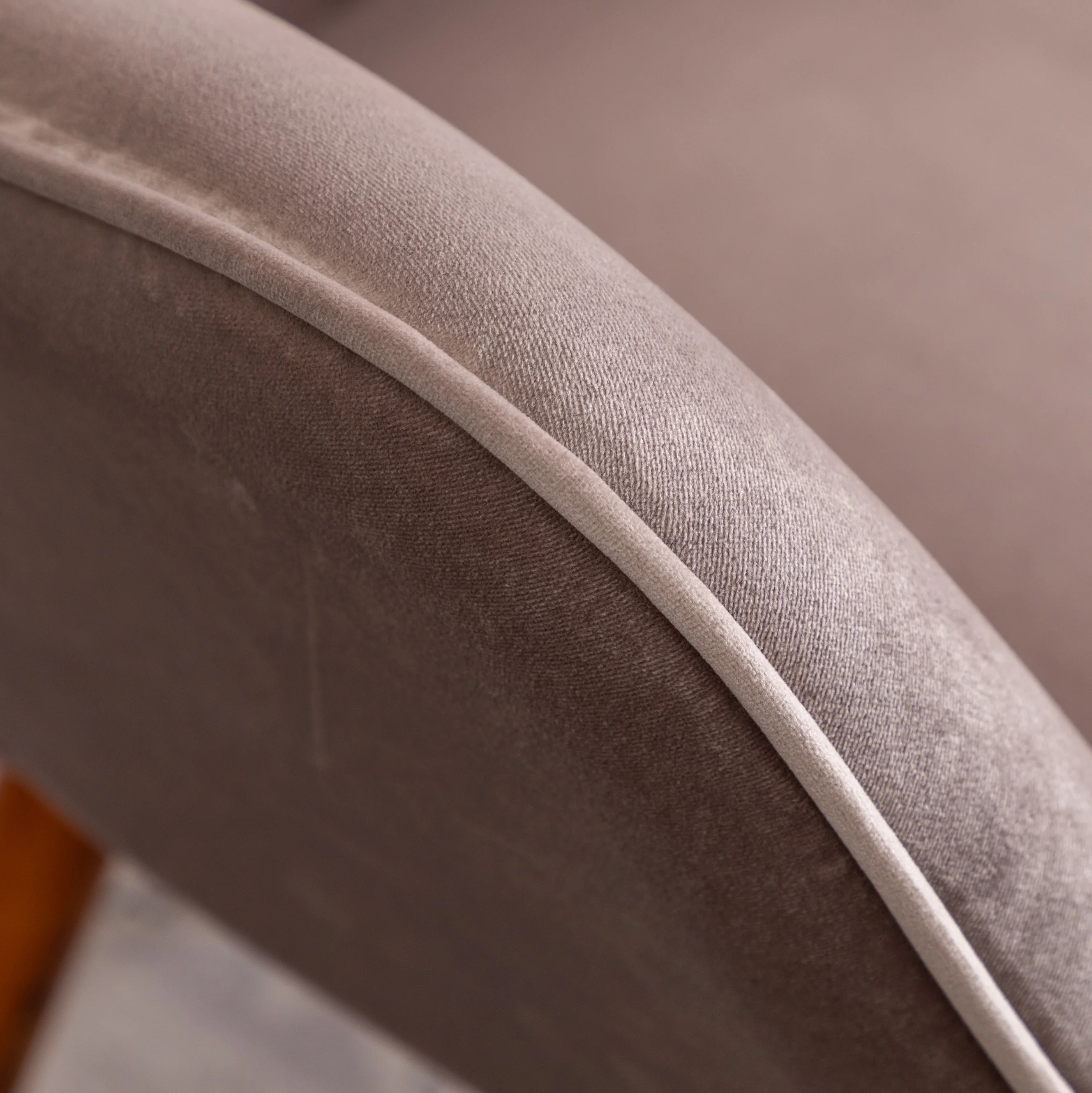 Roundhill Furniture Doarnin Wingback Tufted Chair, Taupe