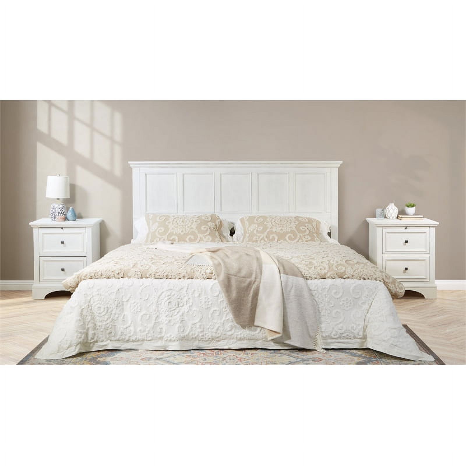 Farmhouse Basics Bed King 3pc. Bedroom Set in Rustic White Engineered Wood
