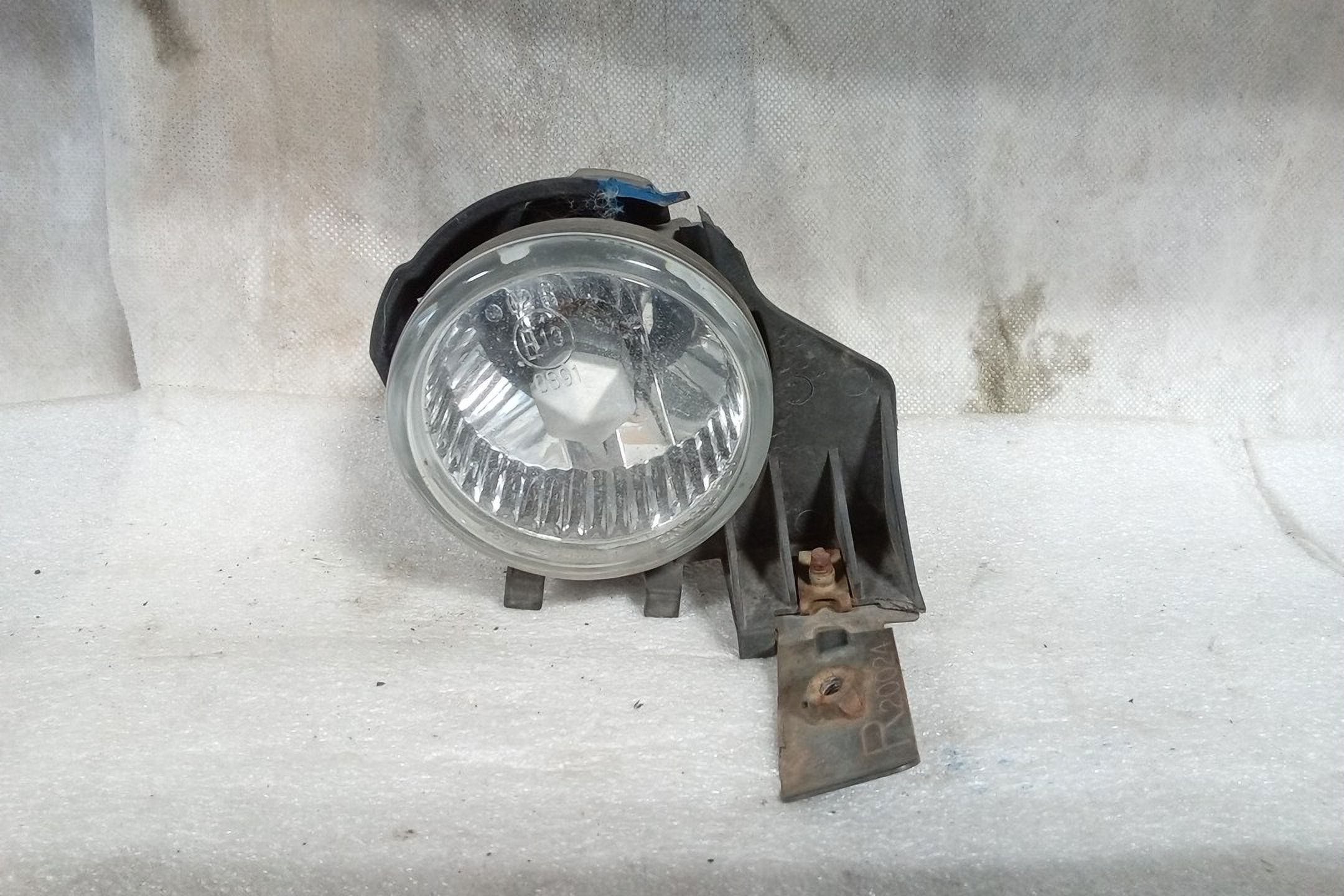 Pre-Owned 2011 Subaru Impreza Passenger Side Bumper Mounted Fog Driving Lamp OEM LKQ (Good)