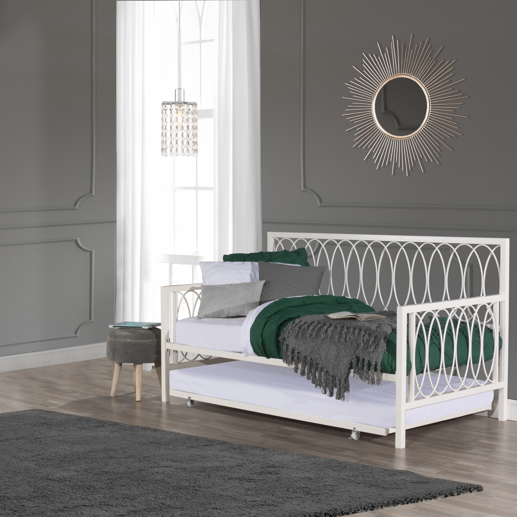 Hillsdale Furniture Naomi Twin Daybed with Trundle, White