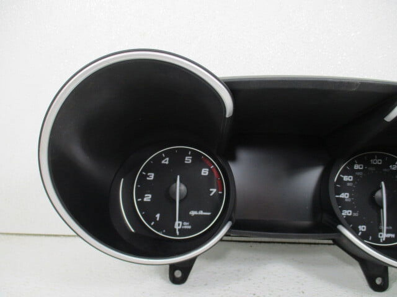 Pre-Owned 2020 Alfa Romeo Guilia Speedometer Speedo Cluster 20k Miles OEM LKQ (Good)
