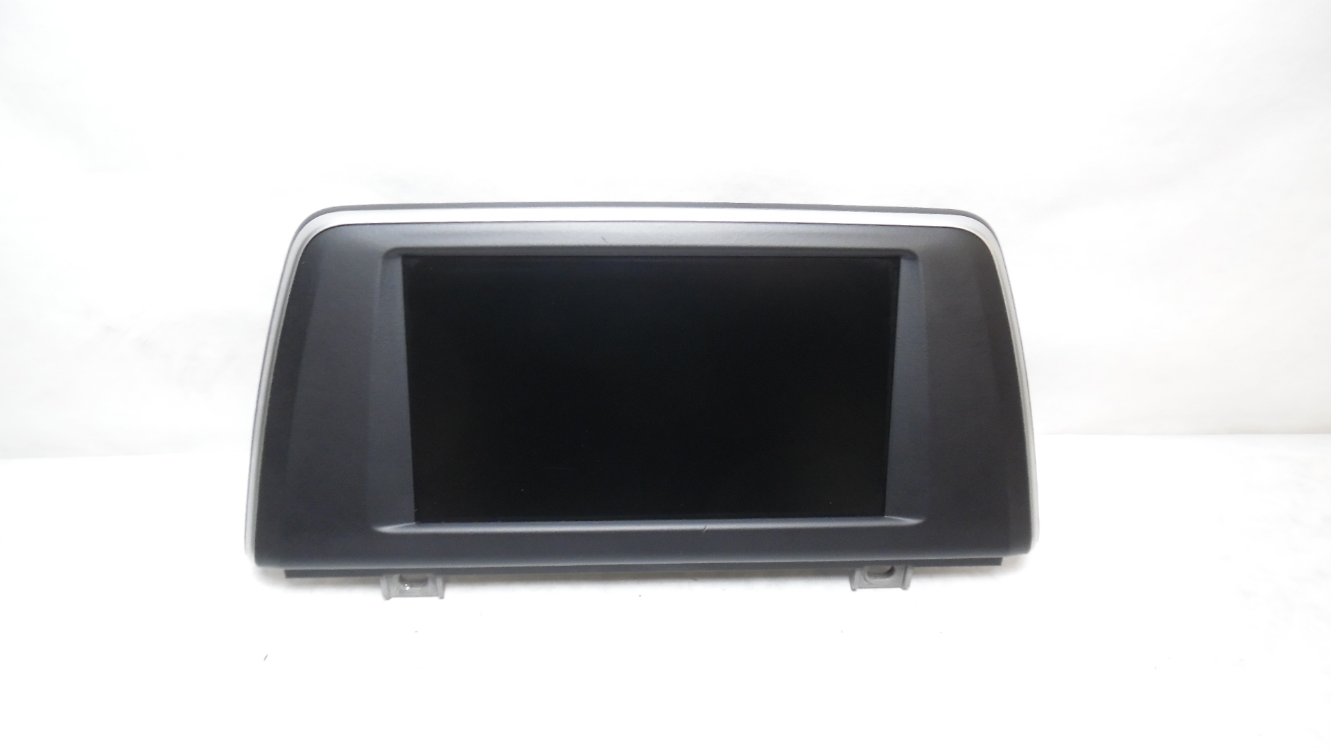 Pre-Owned 2018 2019 BMW X1 Information Display Screen 6.5 CID Dash Mounted OEM (Good)