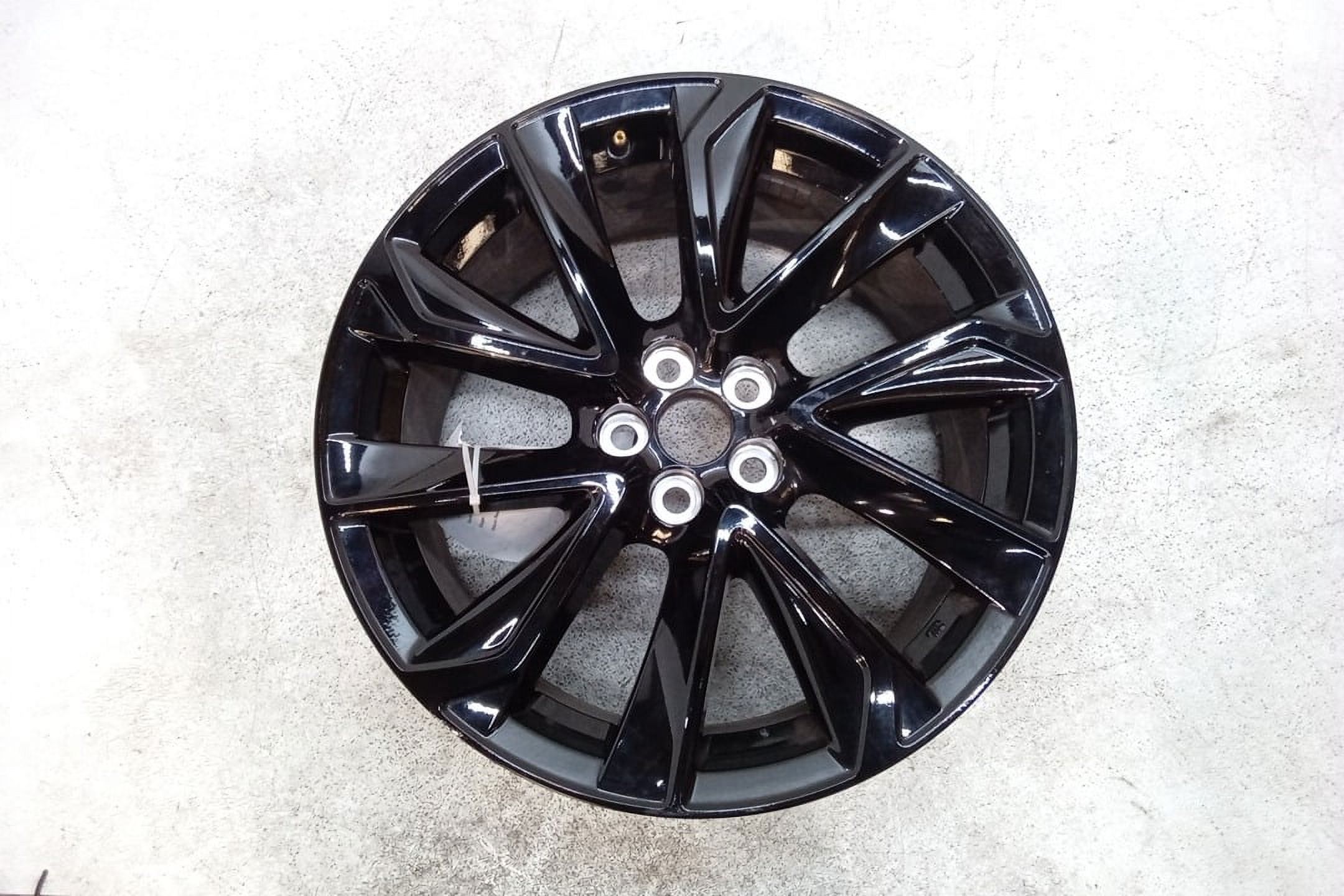 Pre-Owned 2022 Toyota Corolla 18X8 Wheel Single Rim 10 Spokes 4261112F00 OEM (Good)