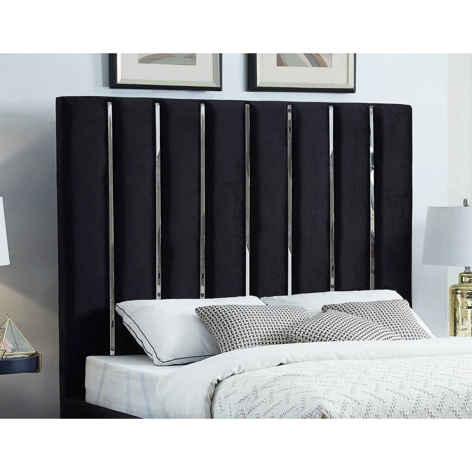 Meridian Furniture Enzo Solid Wood and Velvet Queen Bed in Black