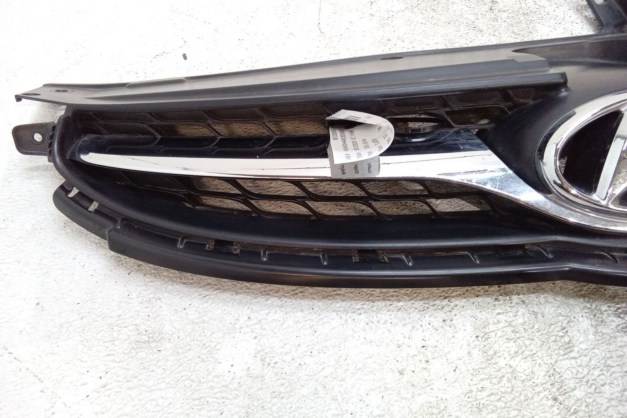 Pre-Owned 2013 Hyundai Elantra Upper Grille OEM (Good)