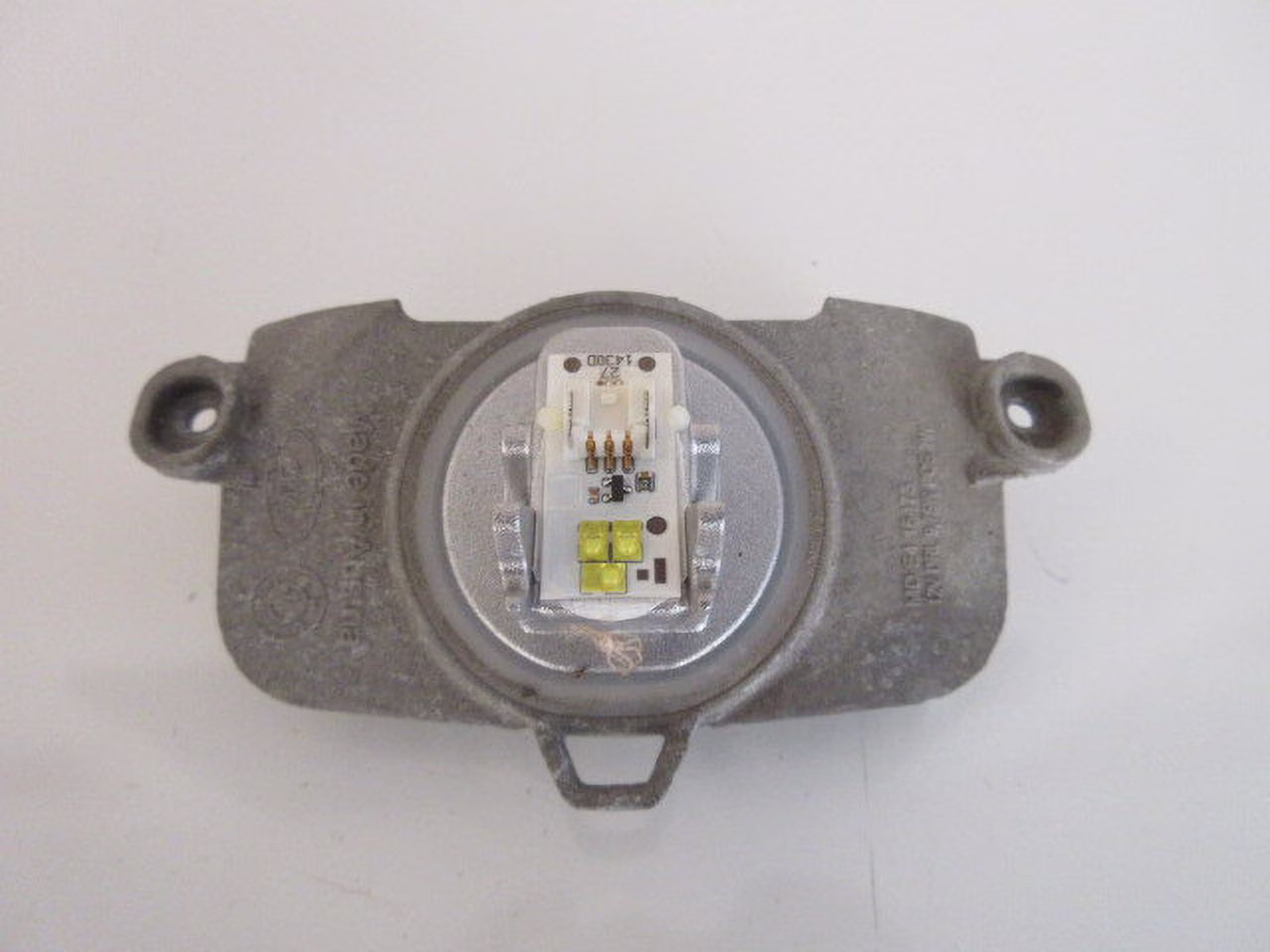 Pre-Owned 14 2014 BMW 328 Headlight LED Module Diode OEM LKQ (Good)