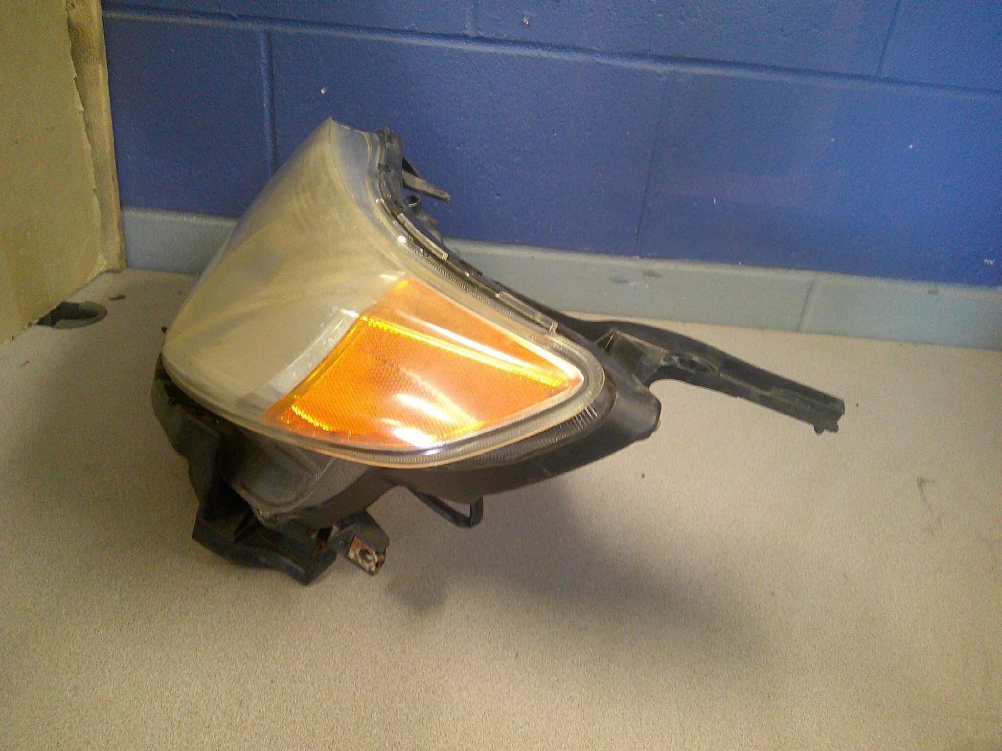 Pre-Owned 09-13 Subaru Forester LH Left Front Driver Side Head Light Lamp OEM (Good)