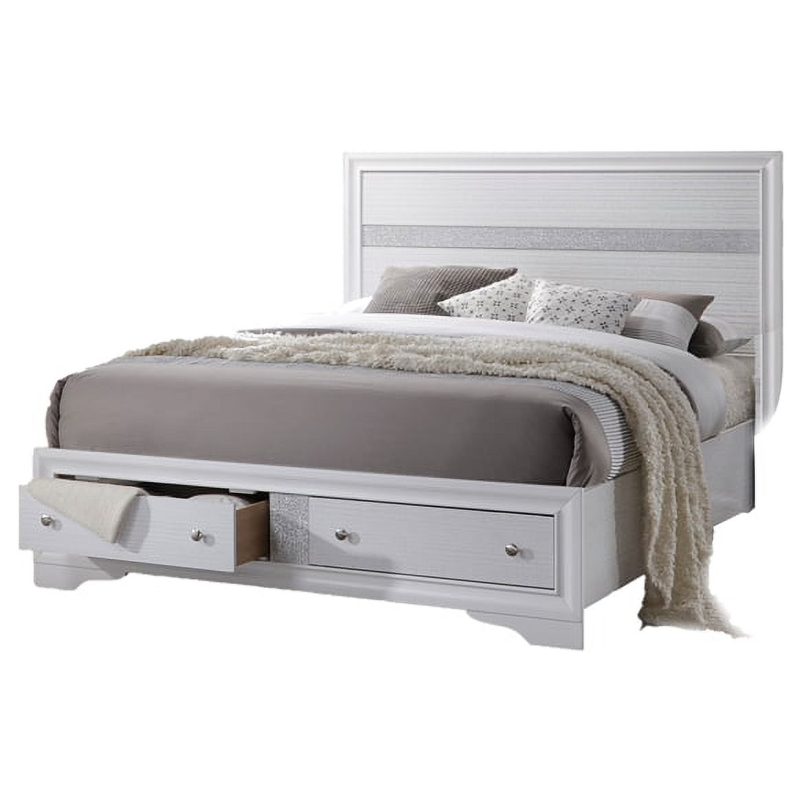 Matrix Traditional Style Queen Size Storage Bed in White made with Wood