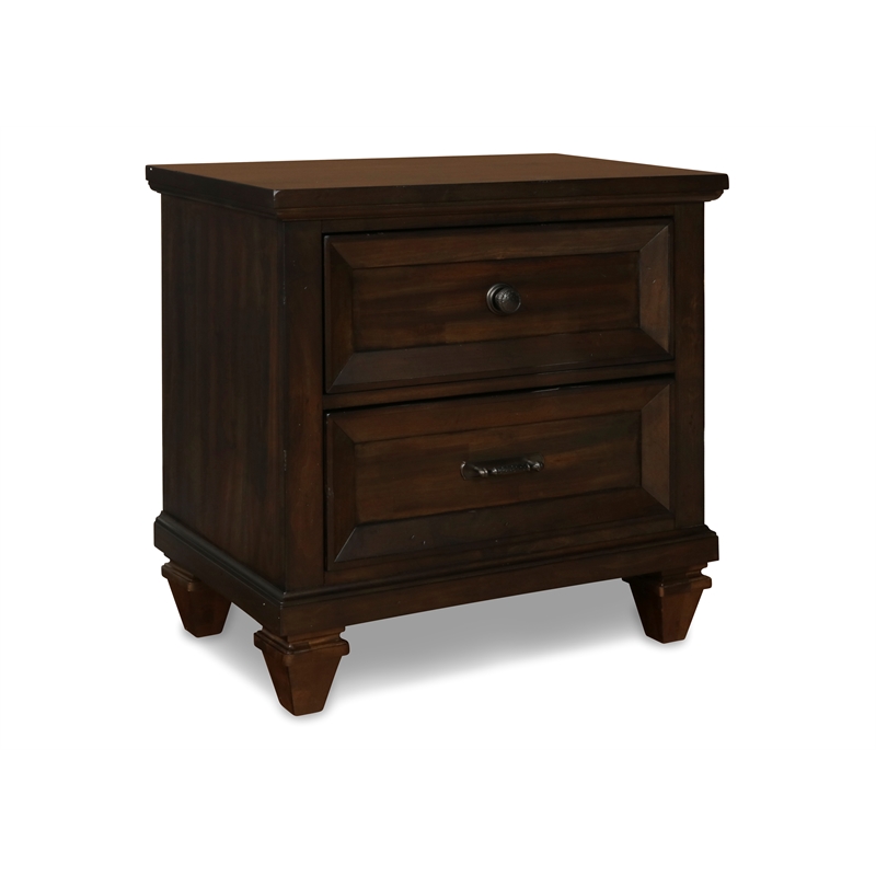 New Classic Sevilla 4-Piece Wood Cal King Bedroom Set with Nightstand in Walnut
