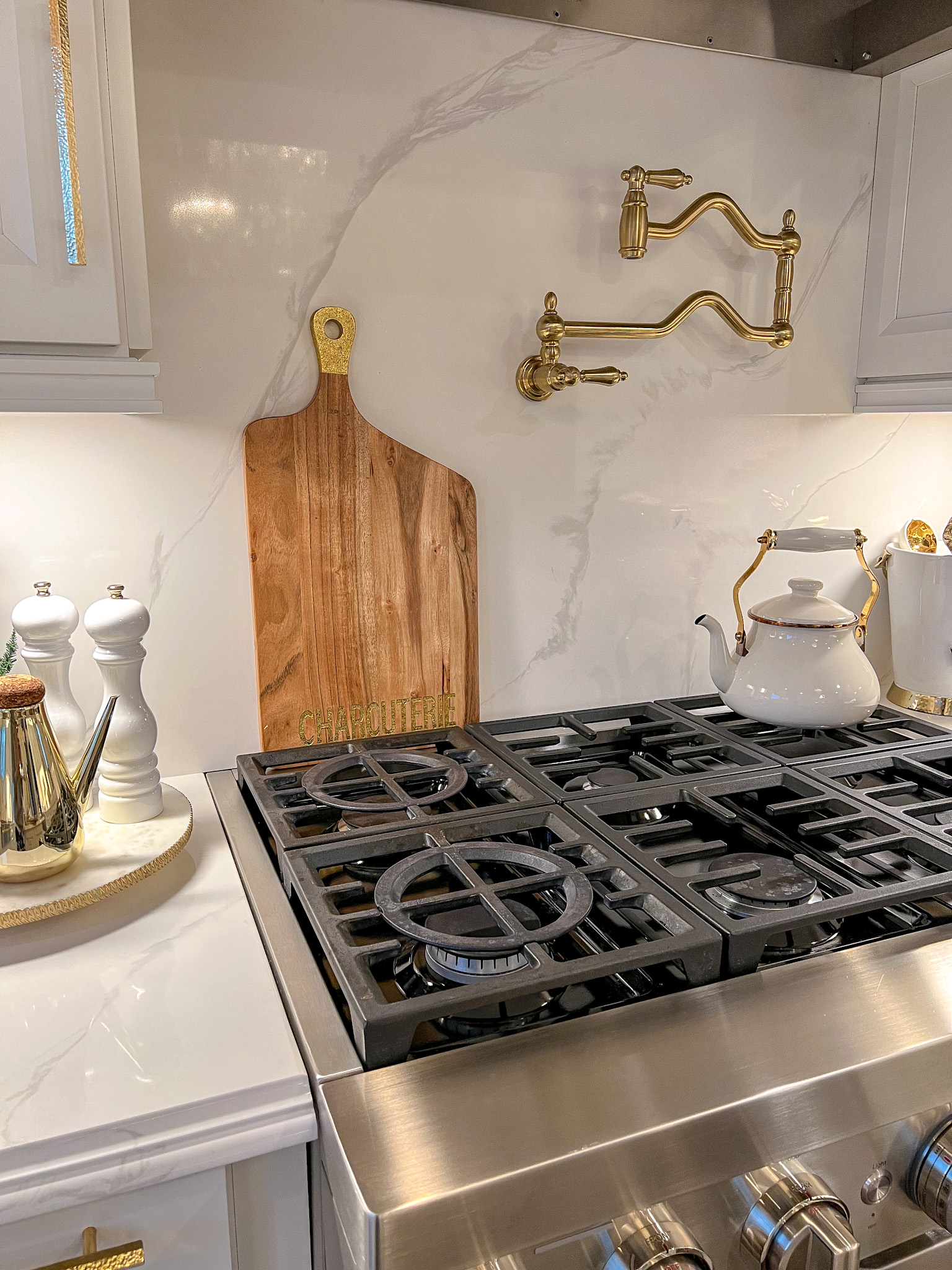 Inspire Me! Home Decor Wood Charcuterie Board with Gold Handle