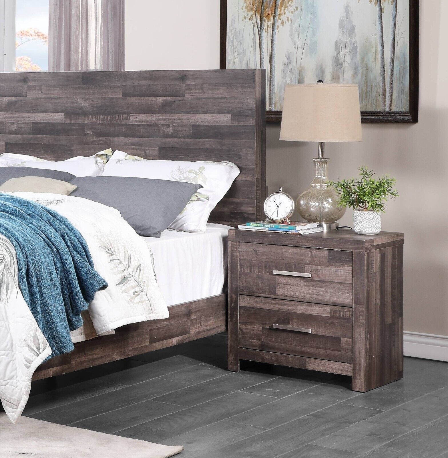 Contemporary 3pc Set Bedroom Furniture Queen Size Panel Bed 2x Nightstands Plank Pattern