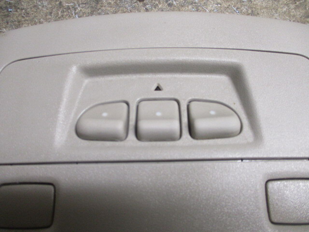 Pre-Owned Cadillac CTS Overhead Roof Console w/Homelink & Sunroof OEM LKQ (Good)