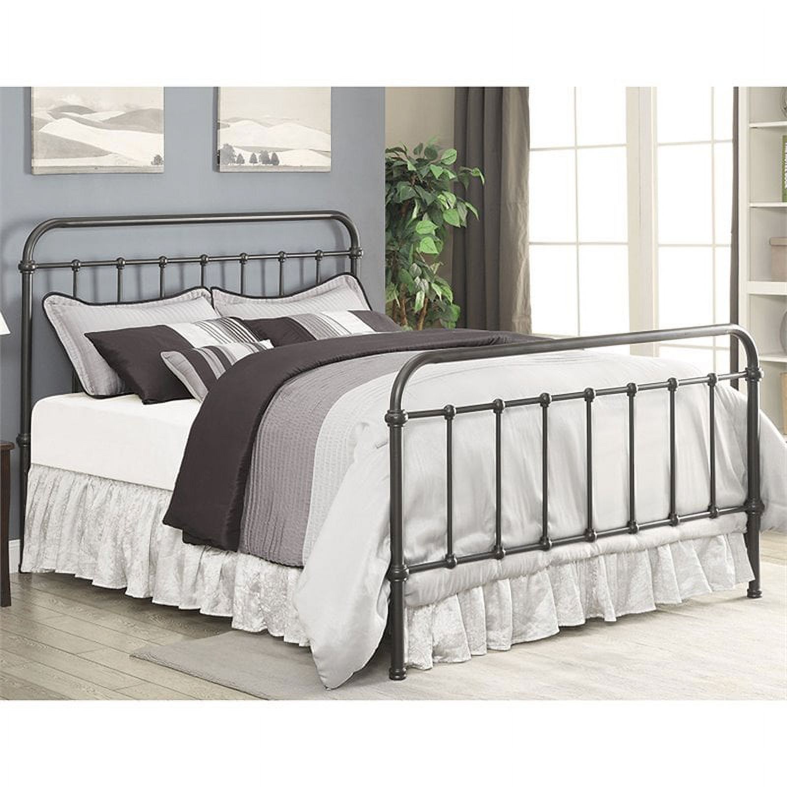 Bowery Hill Traditional Metal California King Spindle Bed in Dark Bronze