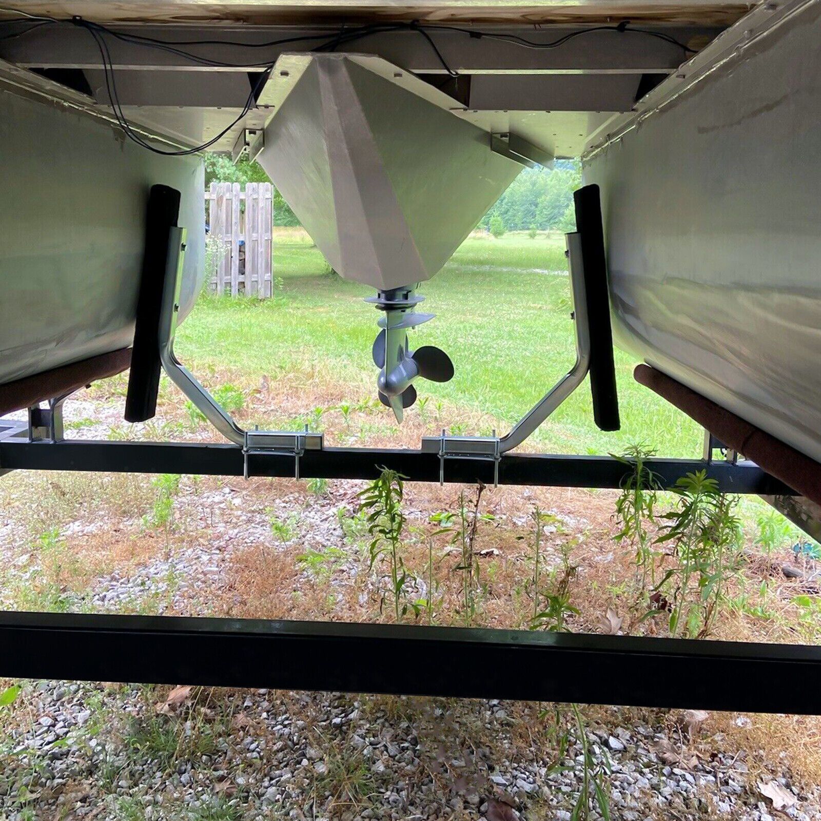 Teledu Pontoon Boat Trailer Bunk Board -On For up to 3