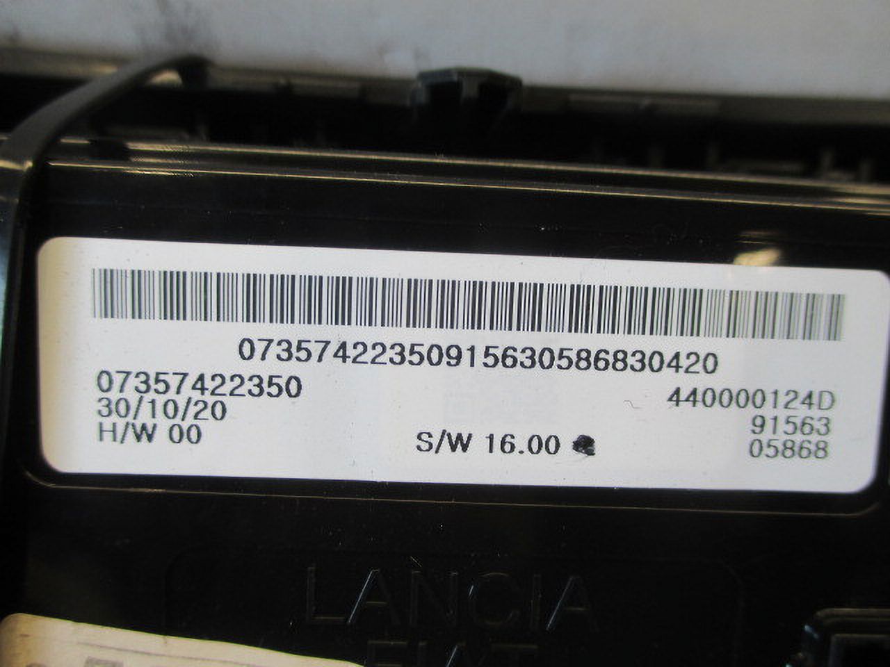 Pre-Owned 2021 2022 Jeep Renegade Radio Control Panel OEM - Verify Specific Vehicle Fitment In Description - (Good)