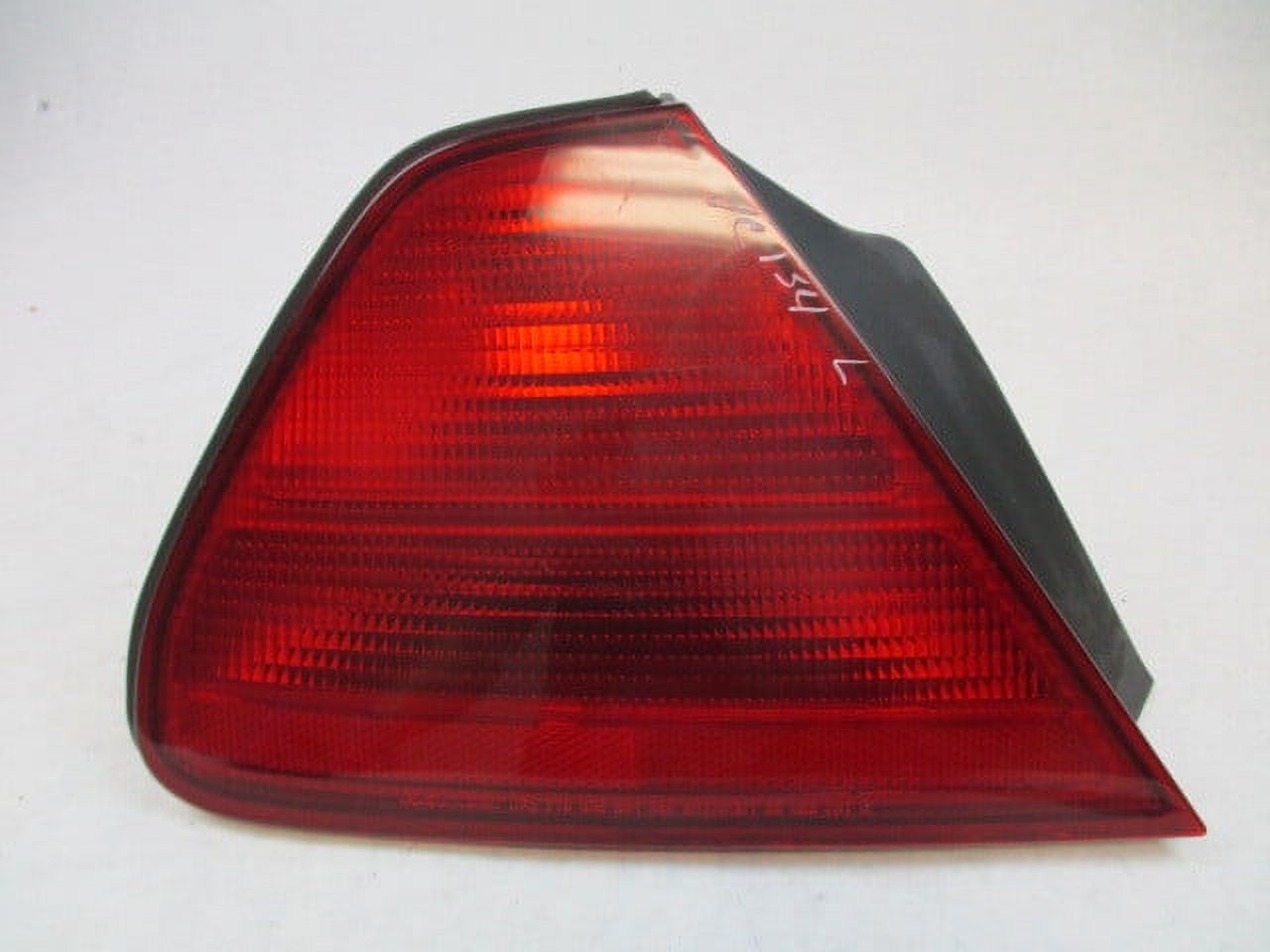 Pre-Owned 1998-2002 Honda Accord Coupe Left LH Driver Quarter Mount Tail Light Lamp OEM (Good)