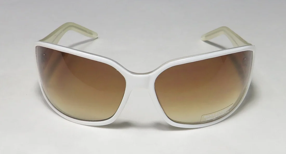 NEW DANA BUCHMAN RLEY WOMENS/LADIES DESIGNER FULL-RIM 100% UVA & UVB WHITE FRAME GRADIENT BROWN LENSES SUNGLASSES/SUN GLASSES
