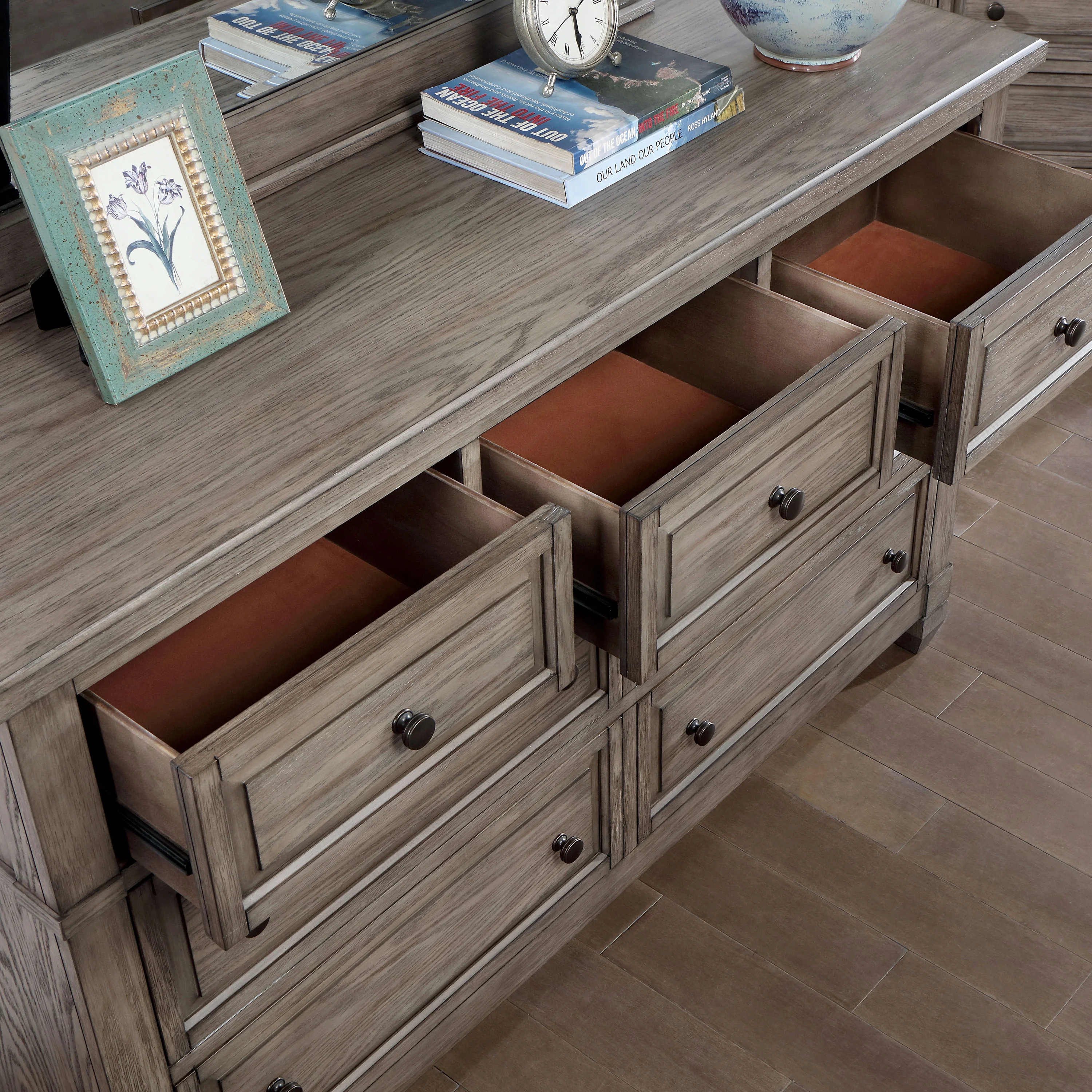 Furniture of America Penny Solid Wood 7-Drawer Dresser, Warm Gray