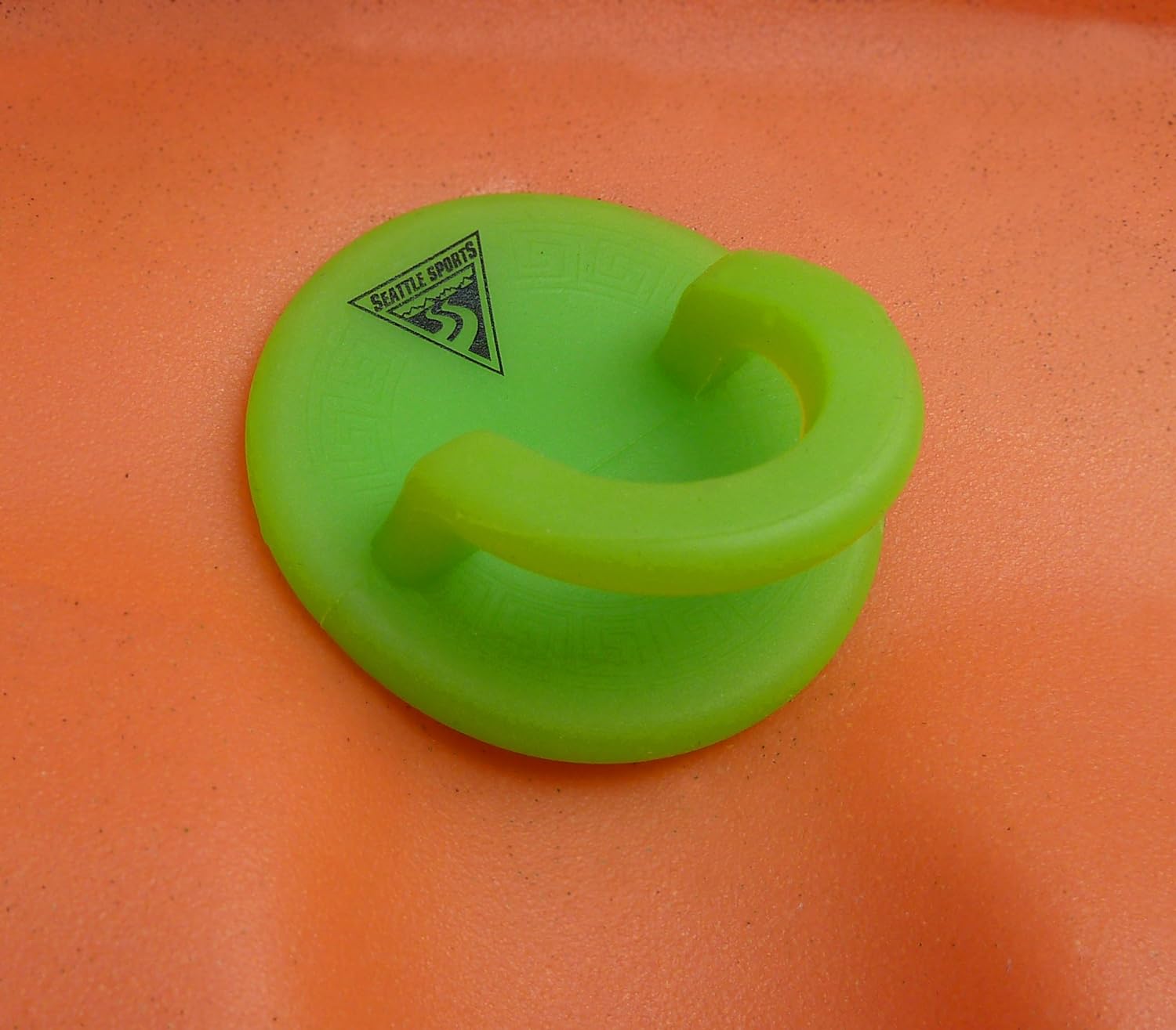 Universal Kayak Scupper Plugs - Sit On Top Kayak Hole Plugs
