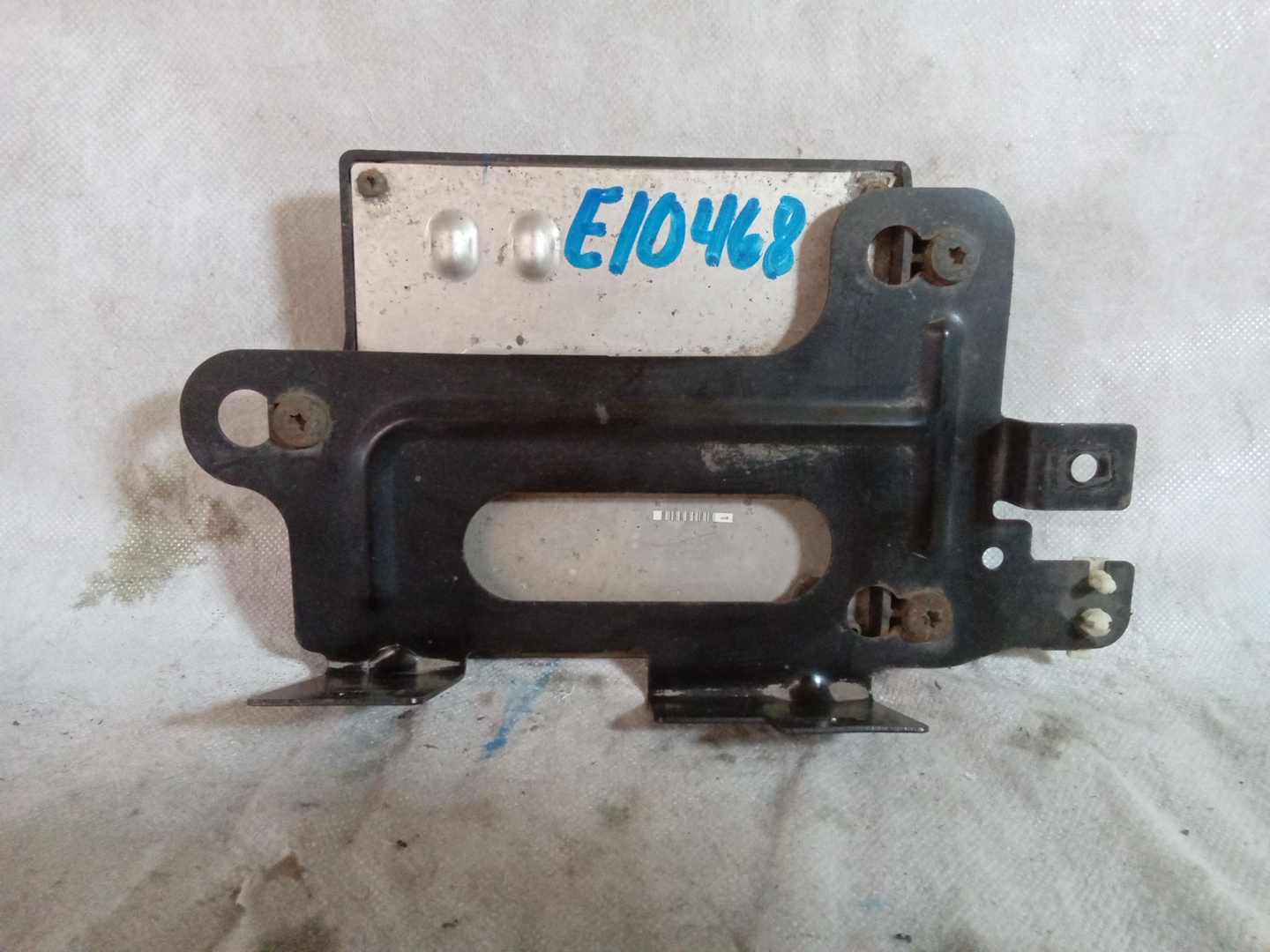 Pre-Owned 2014 GMC Acadia 3.6L Fuel Pump Control Module 20964305 OEM LKQ (Good)