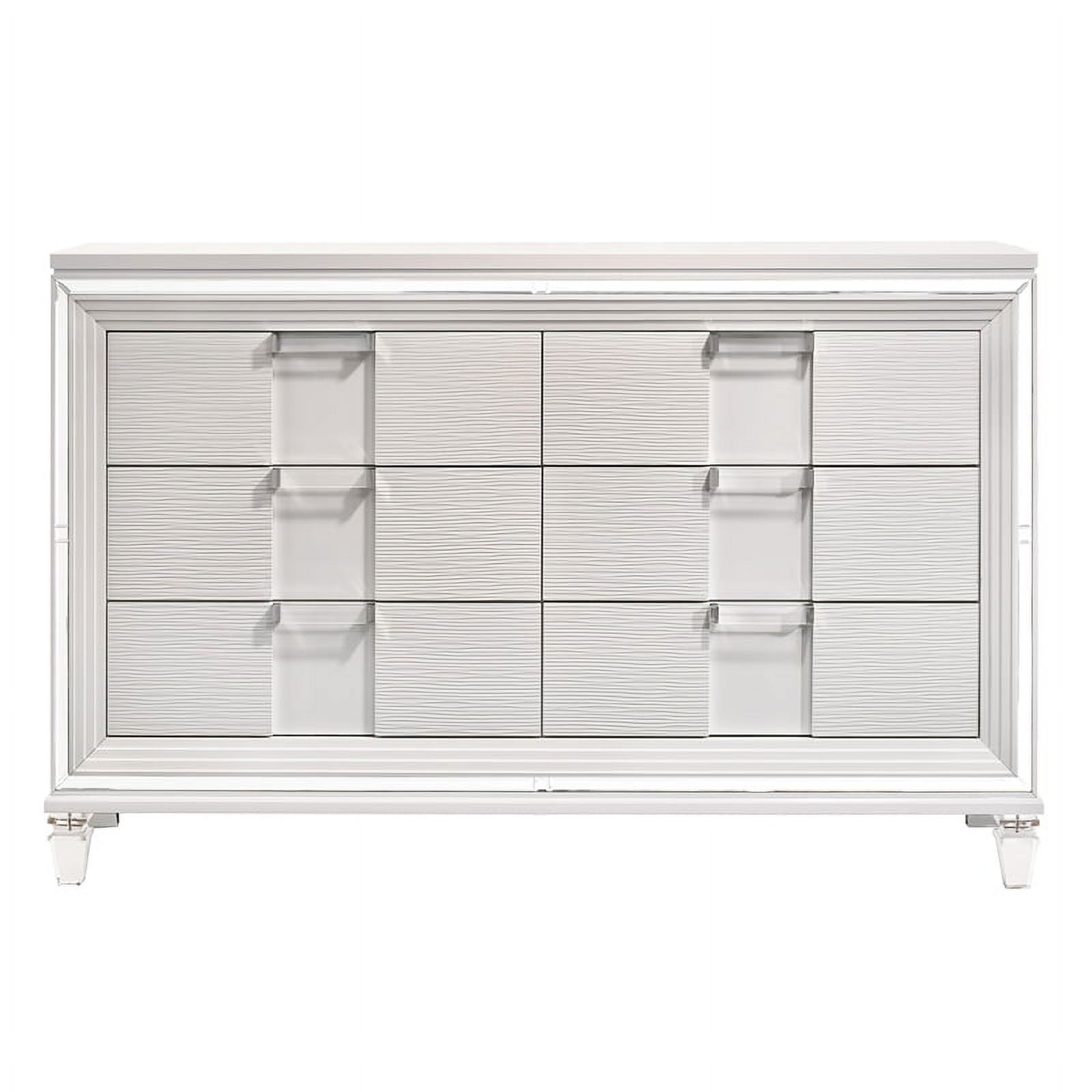 Picket House Furnishings Charlotte 6-Drawer Dresser in White