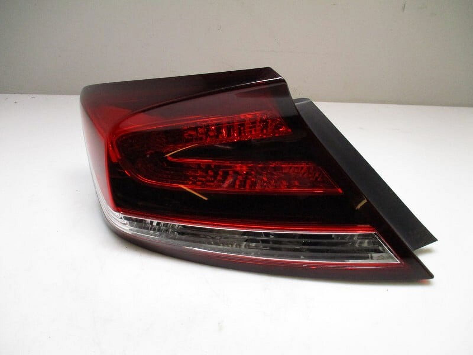Pre-Owned 2014-2015 Honda Civic LH Driver Tail Light Lamp OEM (Good)