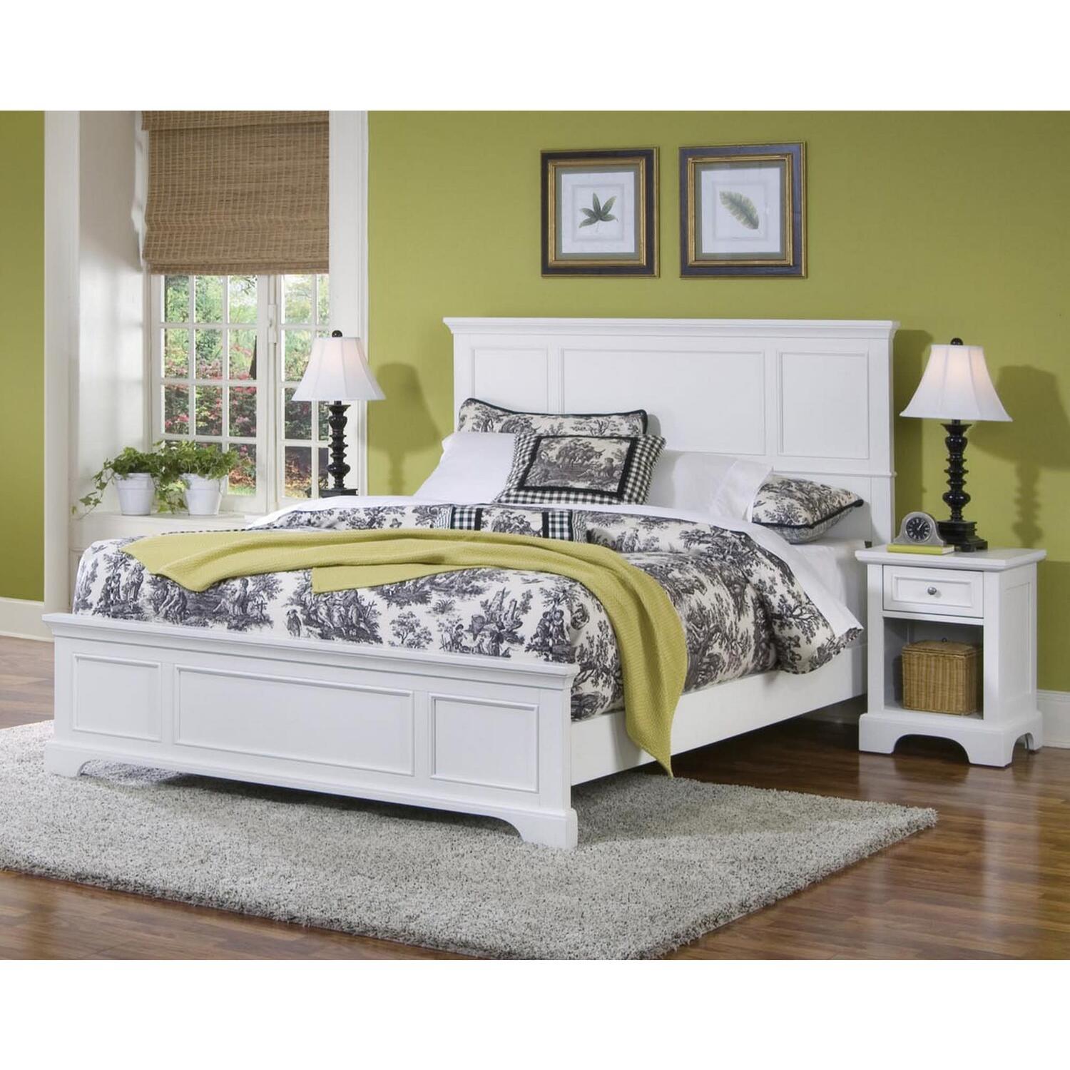 Homestock Rustic RefinementOff White Wood Queen Bed