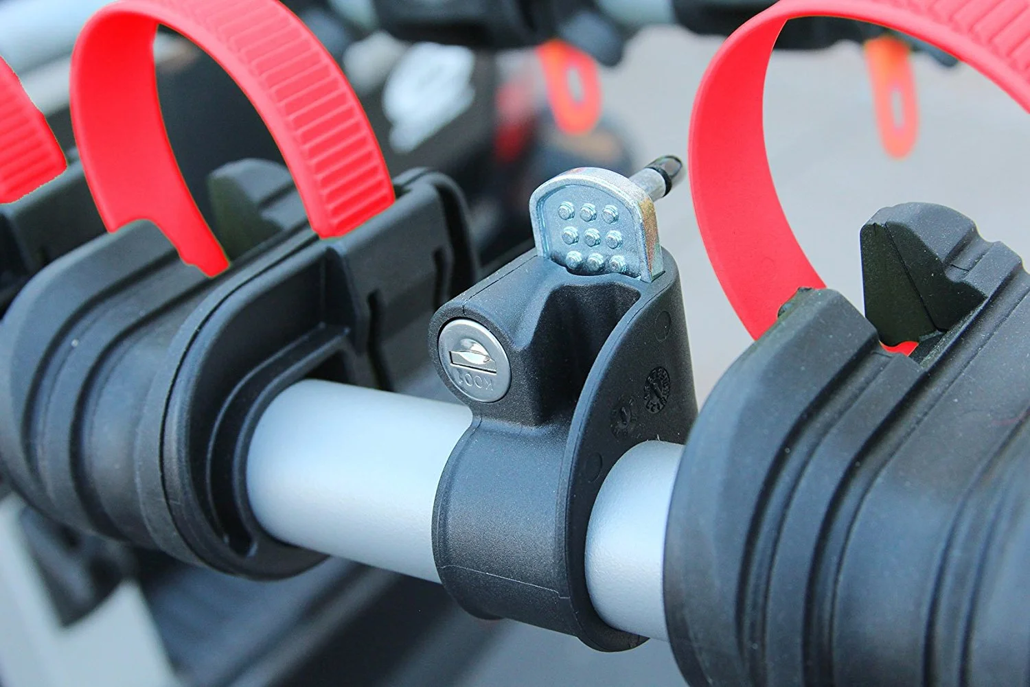 Trimax Road-Max Deluxe Hitch Mount 4 Bike Carrier - RMRB4X