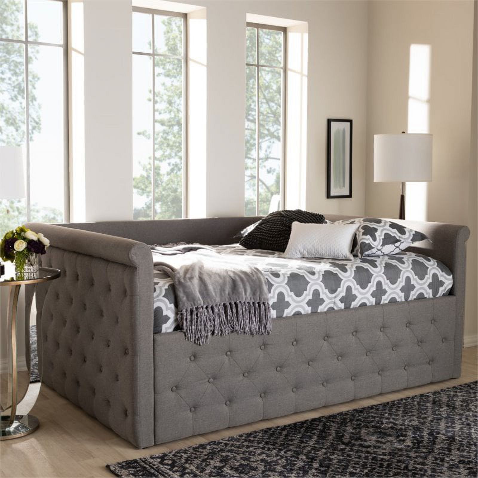 Bowery Hill Contemporary Tufted Full Daybed in Grey