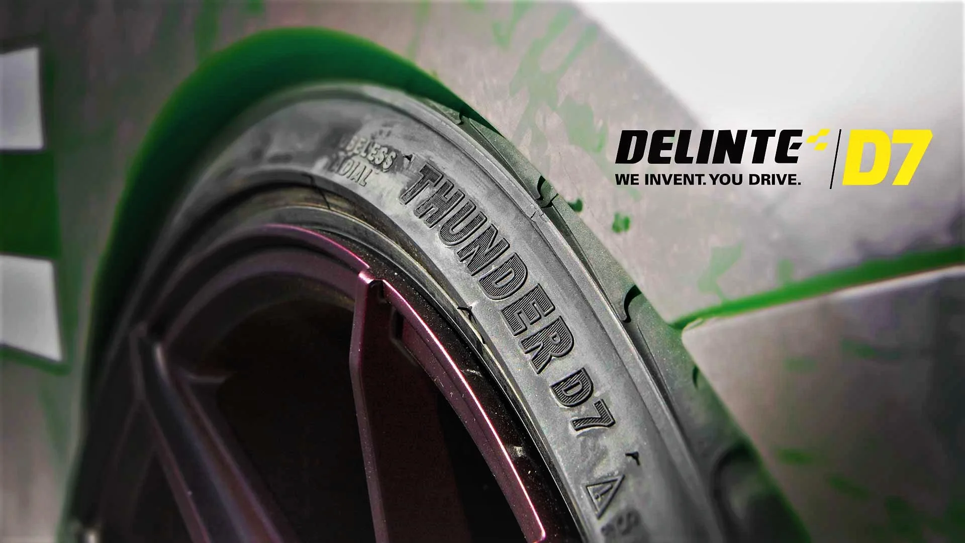 Delinte DX9 Bandit M/T 33X12.50R22 F/12PLY BSW